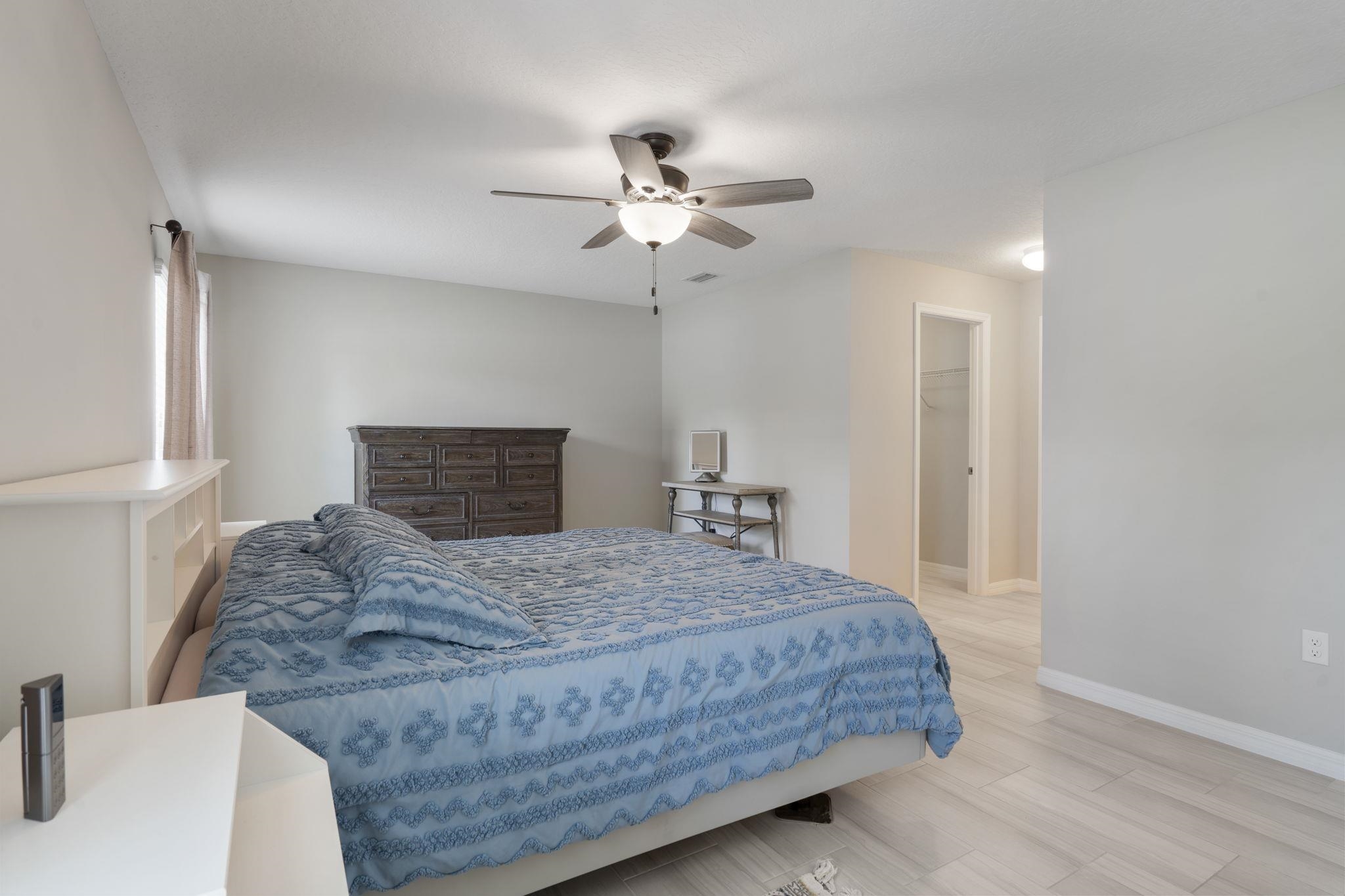 Image 28 of 46 For 26 White Feather Ln