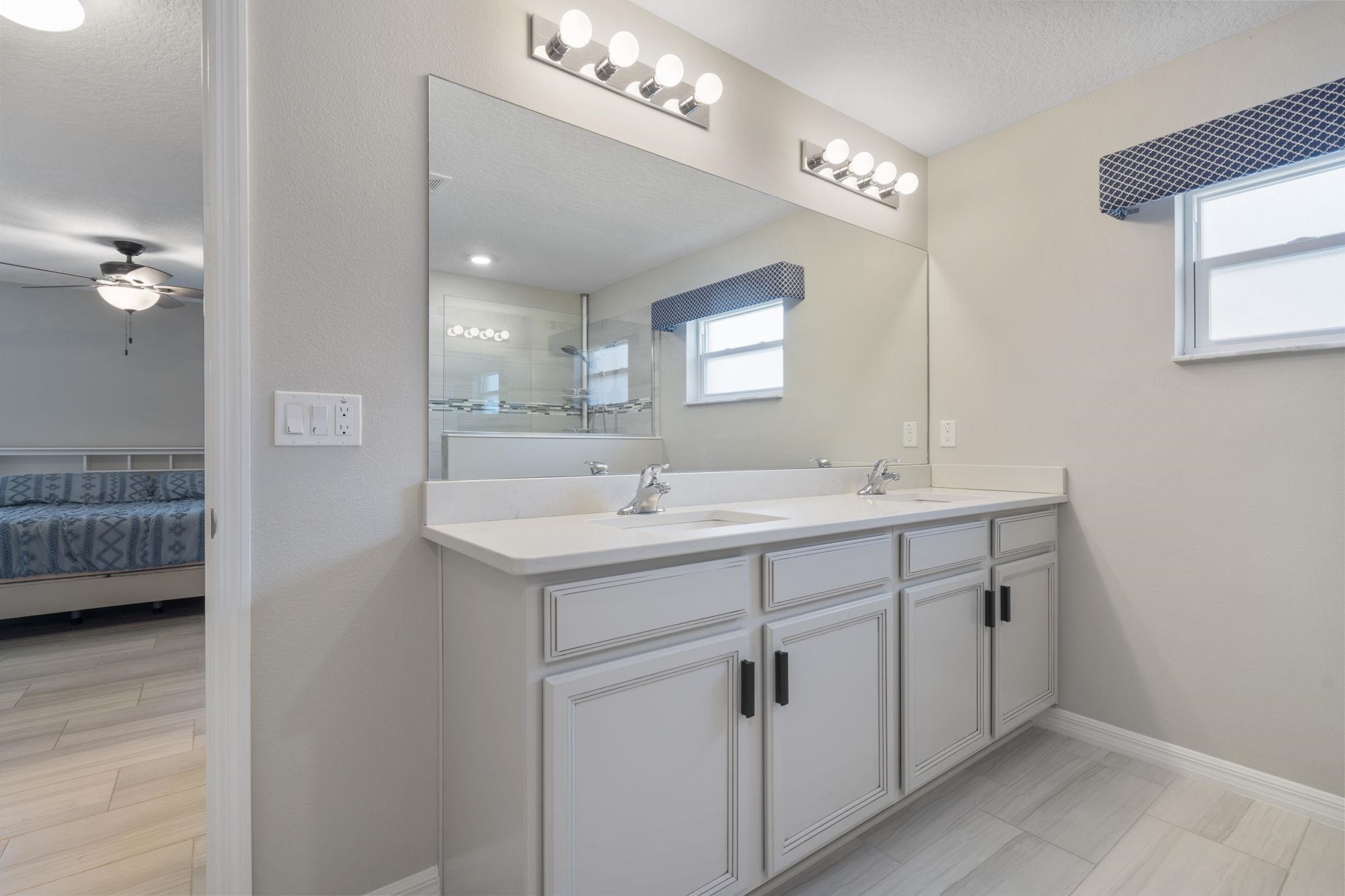 Image 31 of 46 For 26 White Feather Ln