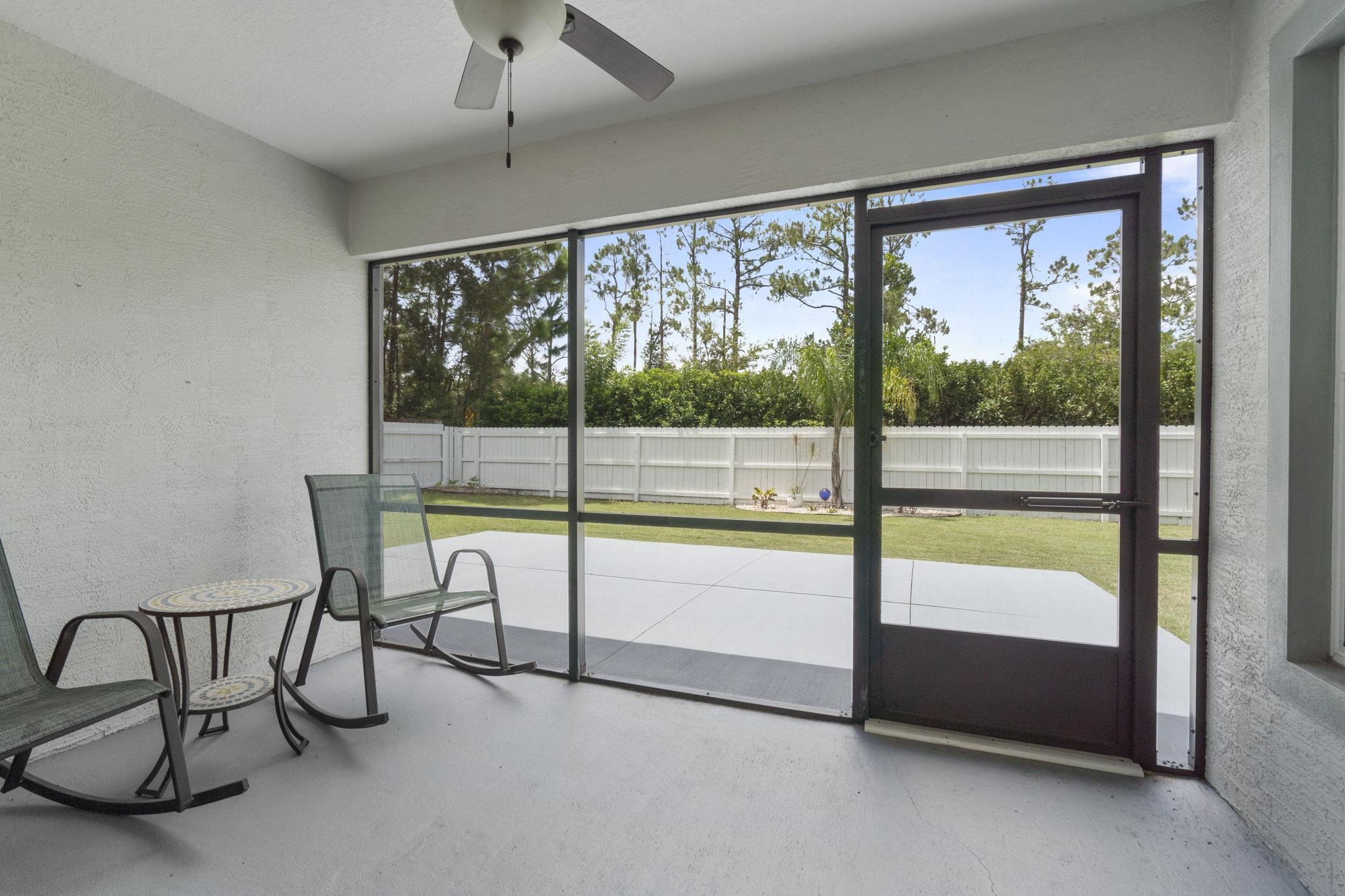 Image 33 of 46 For 26 White Feather Ln