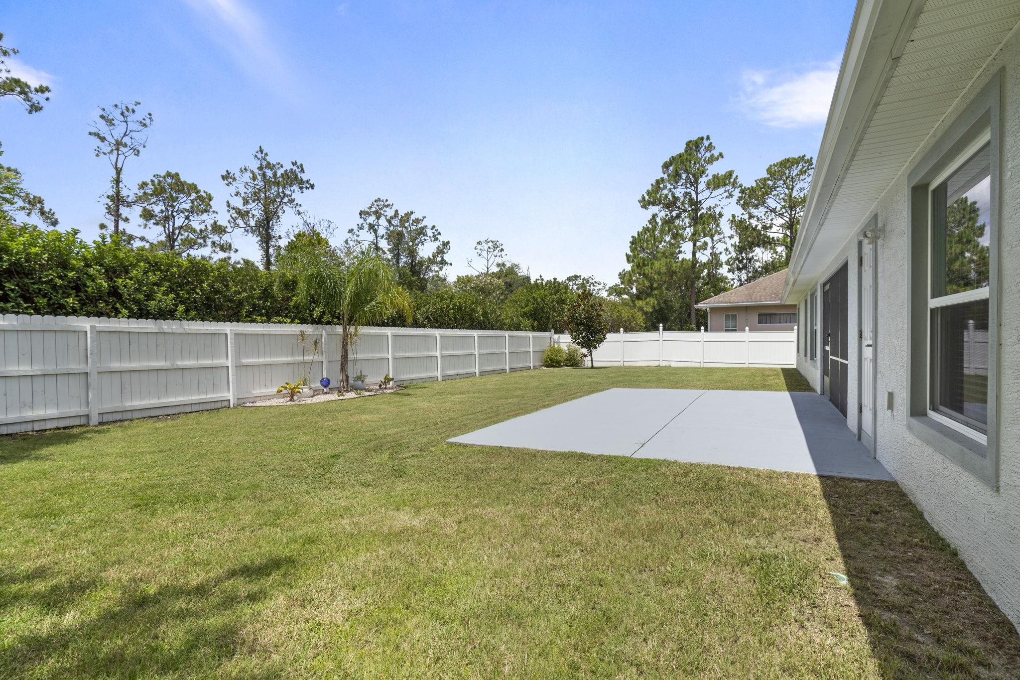 Image 34 of 46 For 26 White Feather Ln