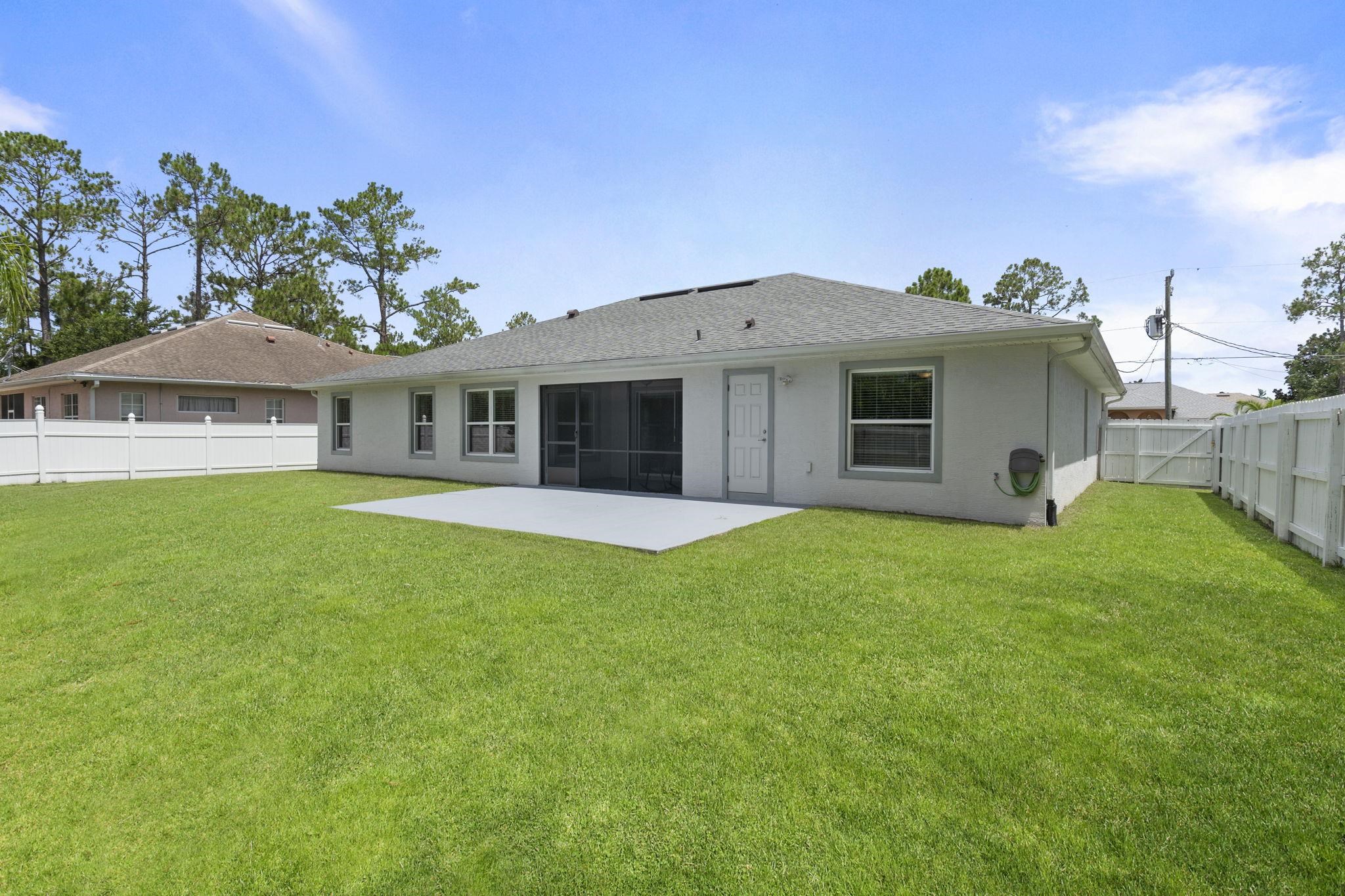 Image 37 of 46 For 26 White Feather Ln