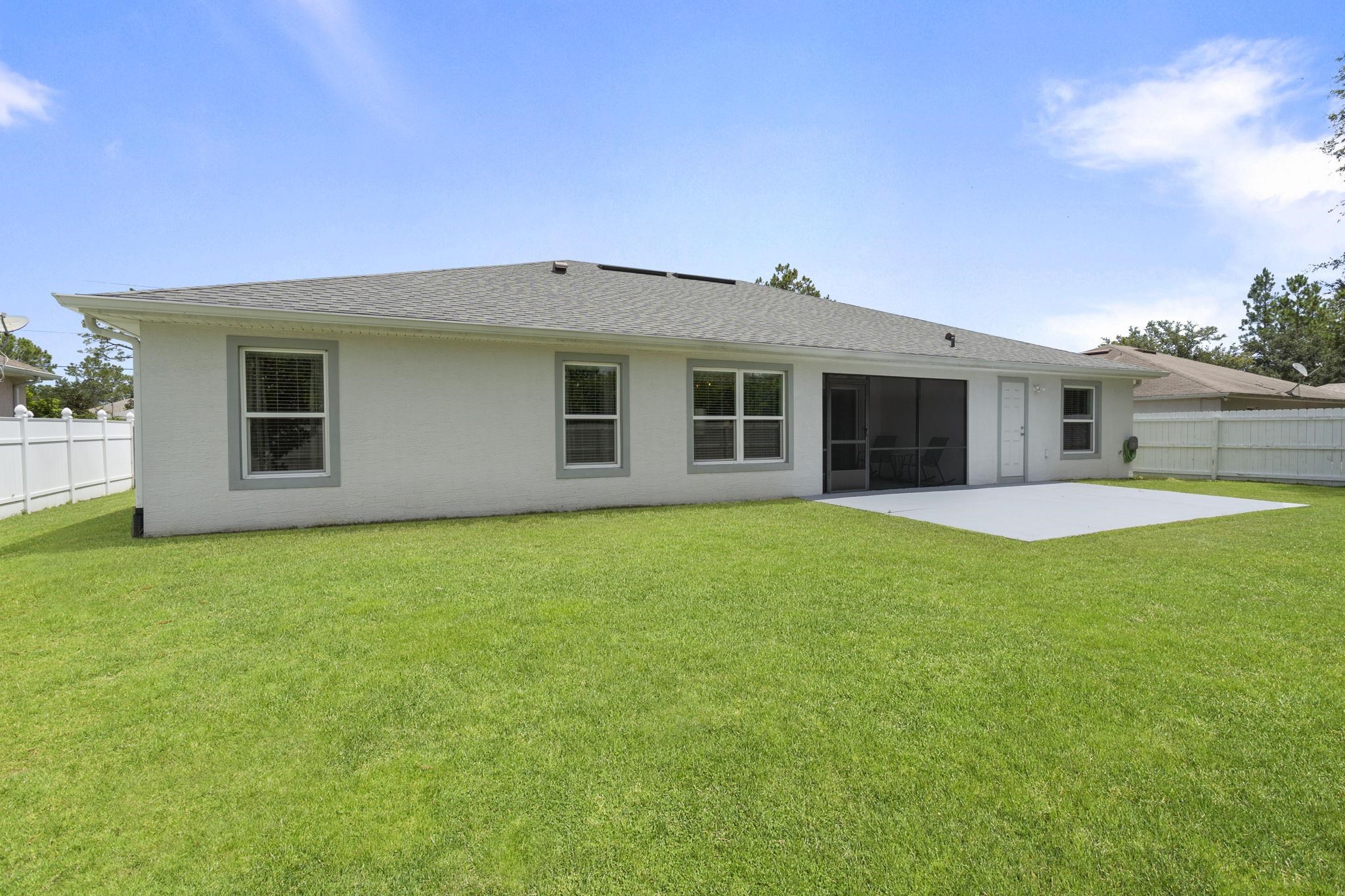 Image 39 of 46 For 26 White Feather Ln