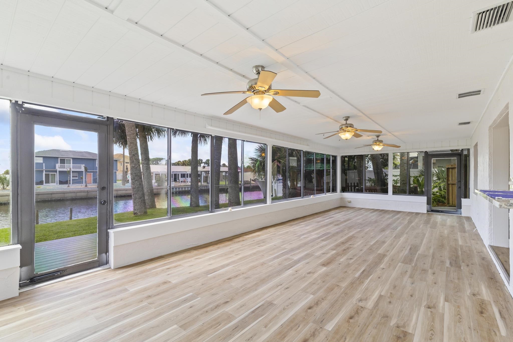 Image 29 of 83 For 311 11th Street N