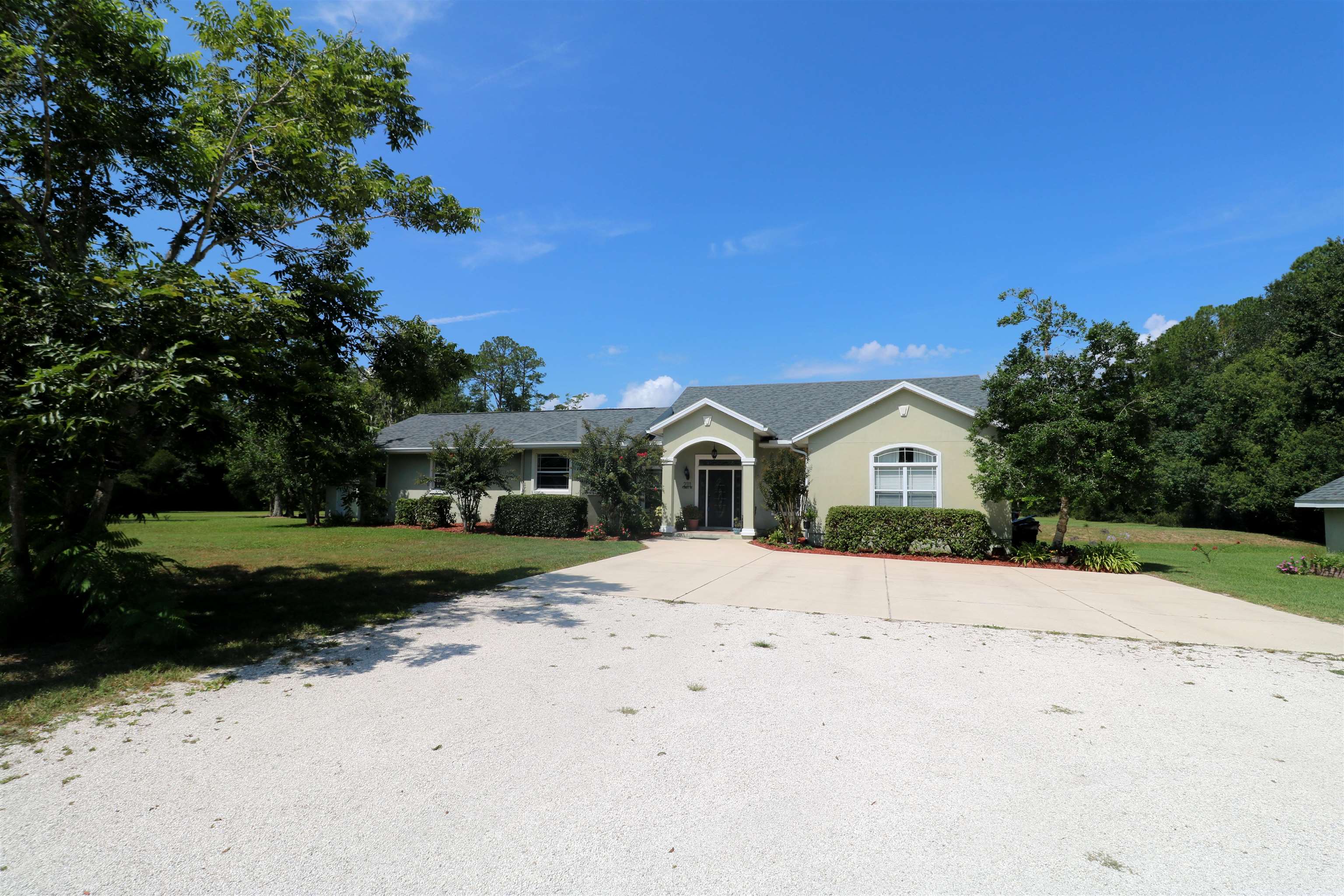Image 42 of 66 For 2111 Forbes Rd