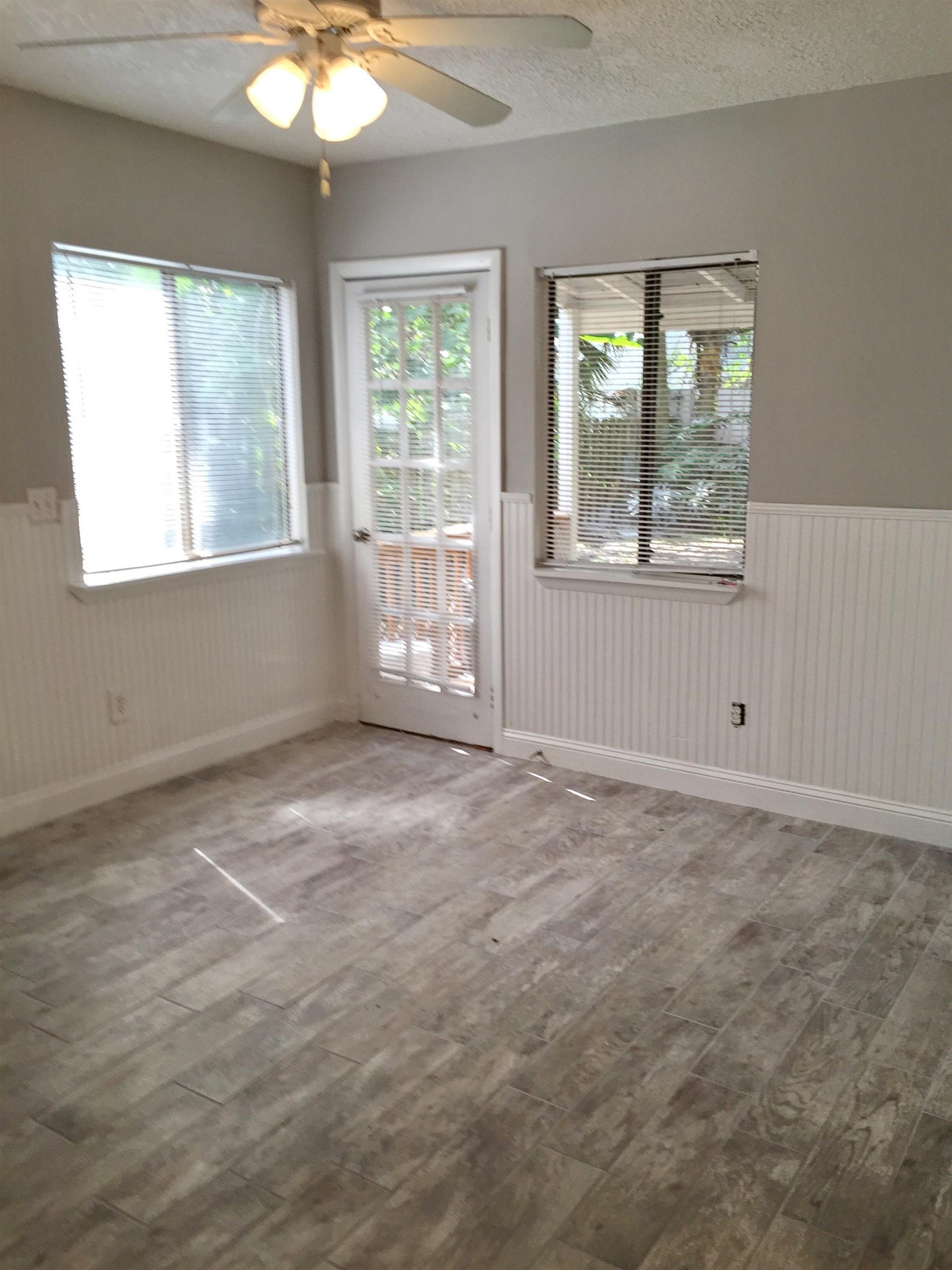 Image 20 of 29 For 213 A St  