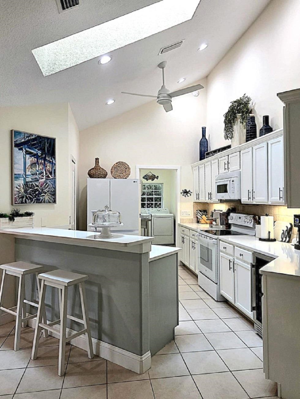Image 11 of 43 For 5385 3rd St  