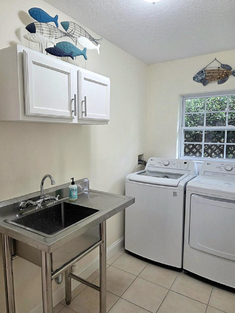 Image 15 of 43 For 5385 3rd St  