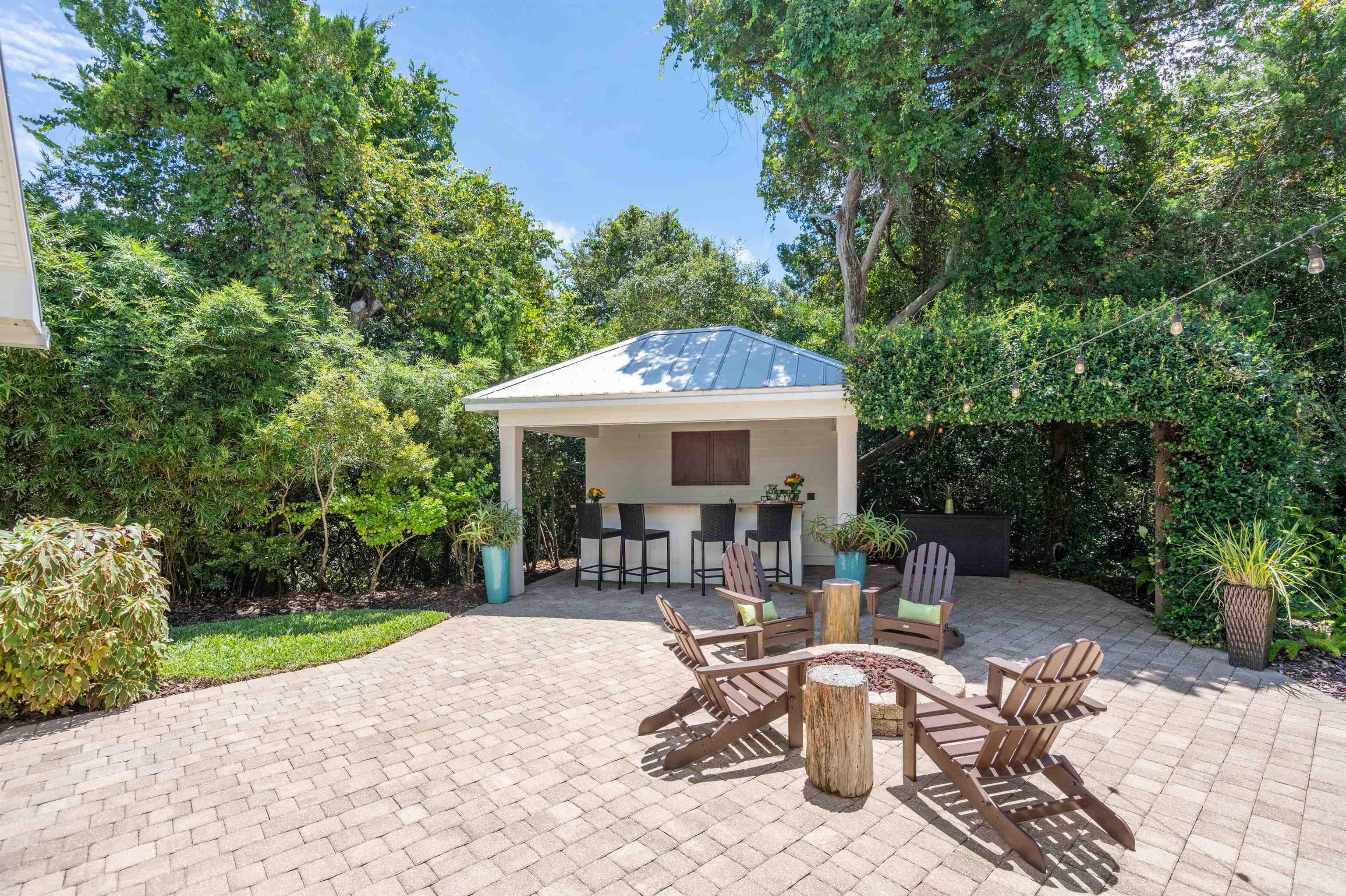 Image 13 of 67 For 912 Sandy Beach Circle