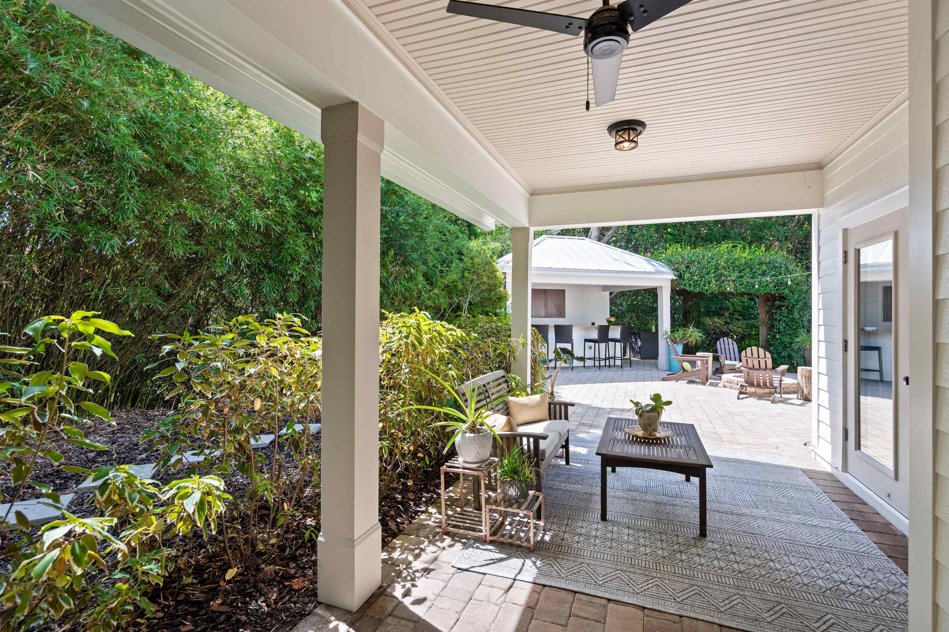 Image 18 of 67 For 912 Sandy Beach Circle