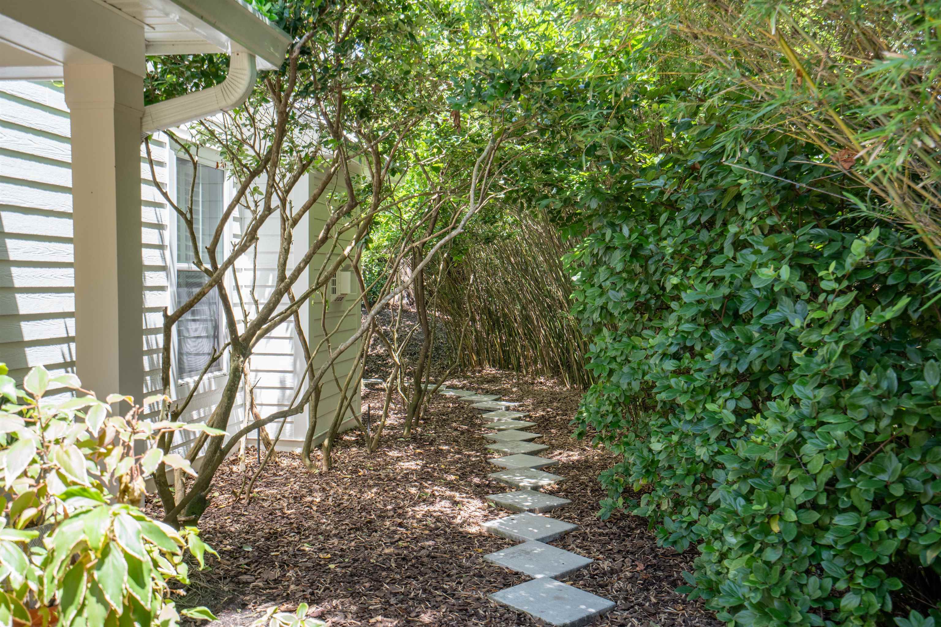 Image 22 of 67 For 912 Sandy Beach Circle