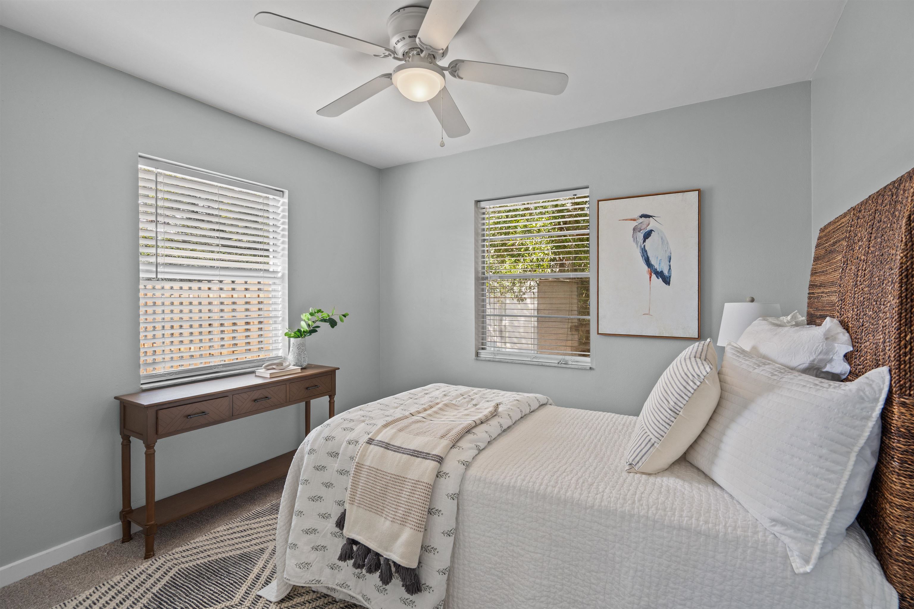 Image 19 of 35 For 258 Costado St