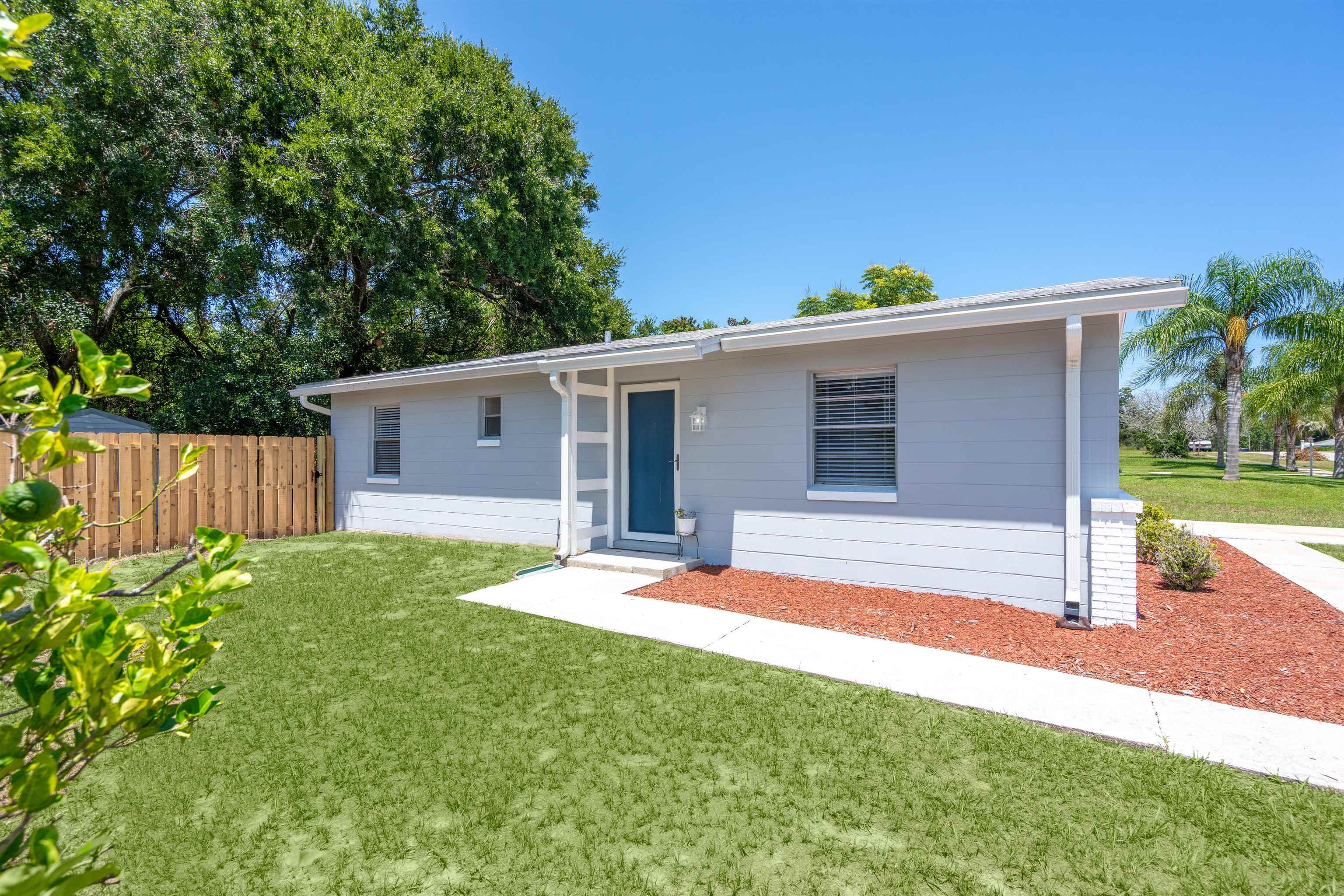 Image 8 of 35 For 258 Costado St