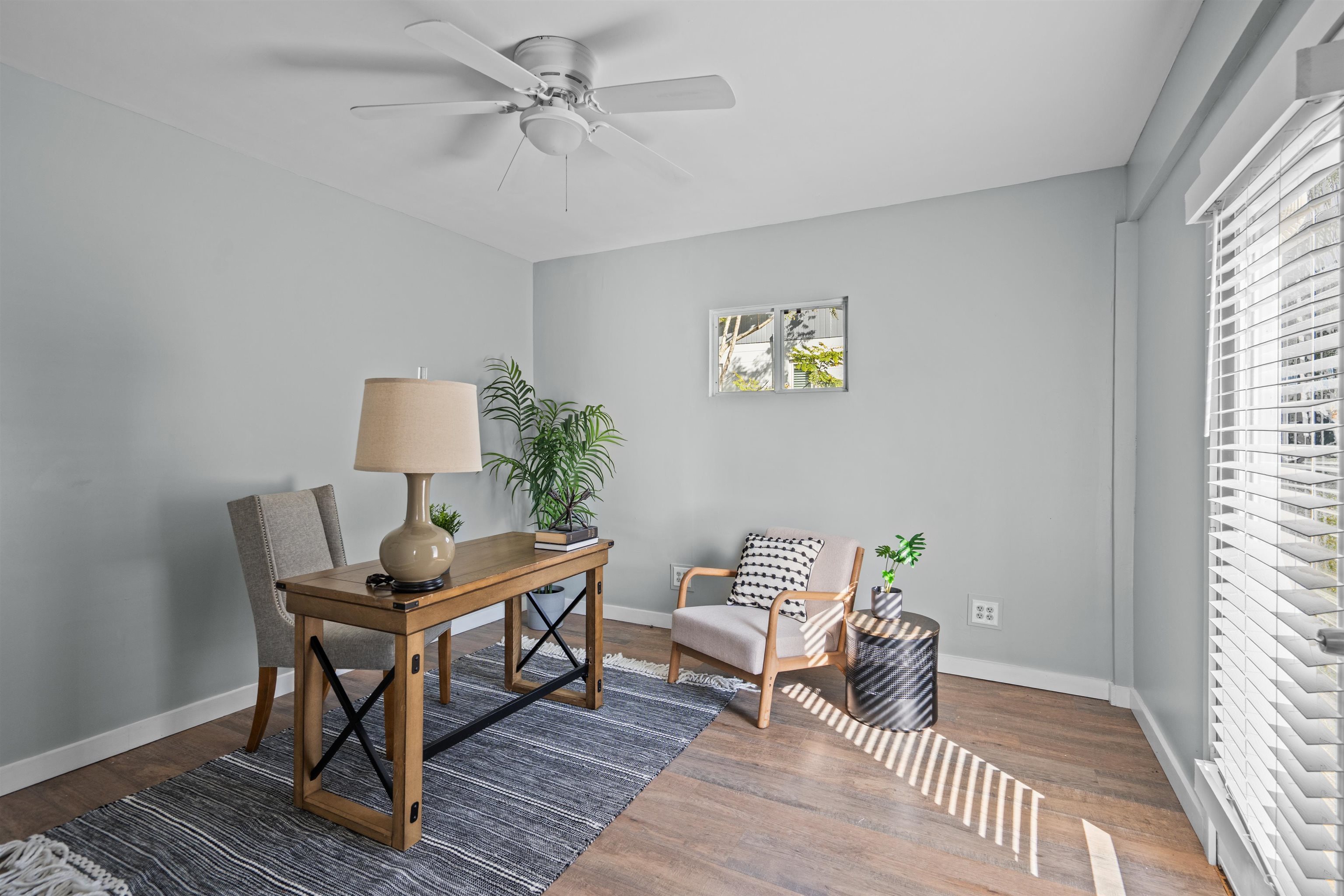 Image 9 of 35 For 258 Costado St