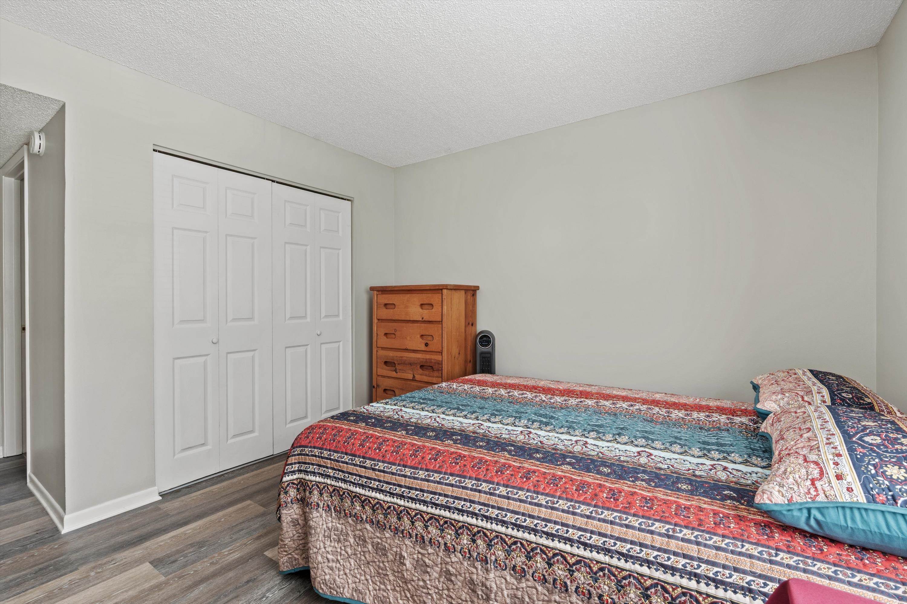 Image 17 of 27 For 13 Alcira Ct