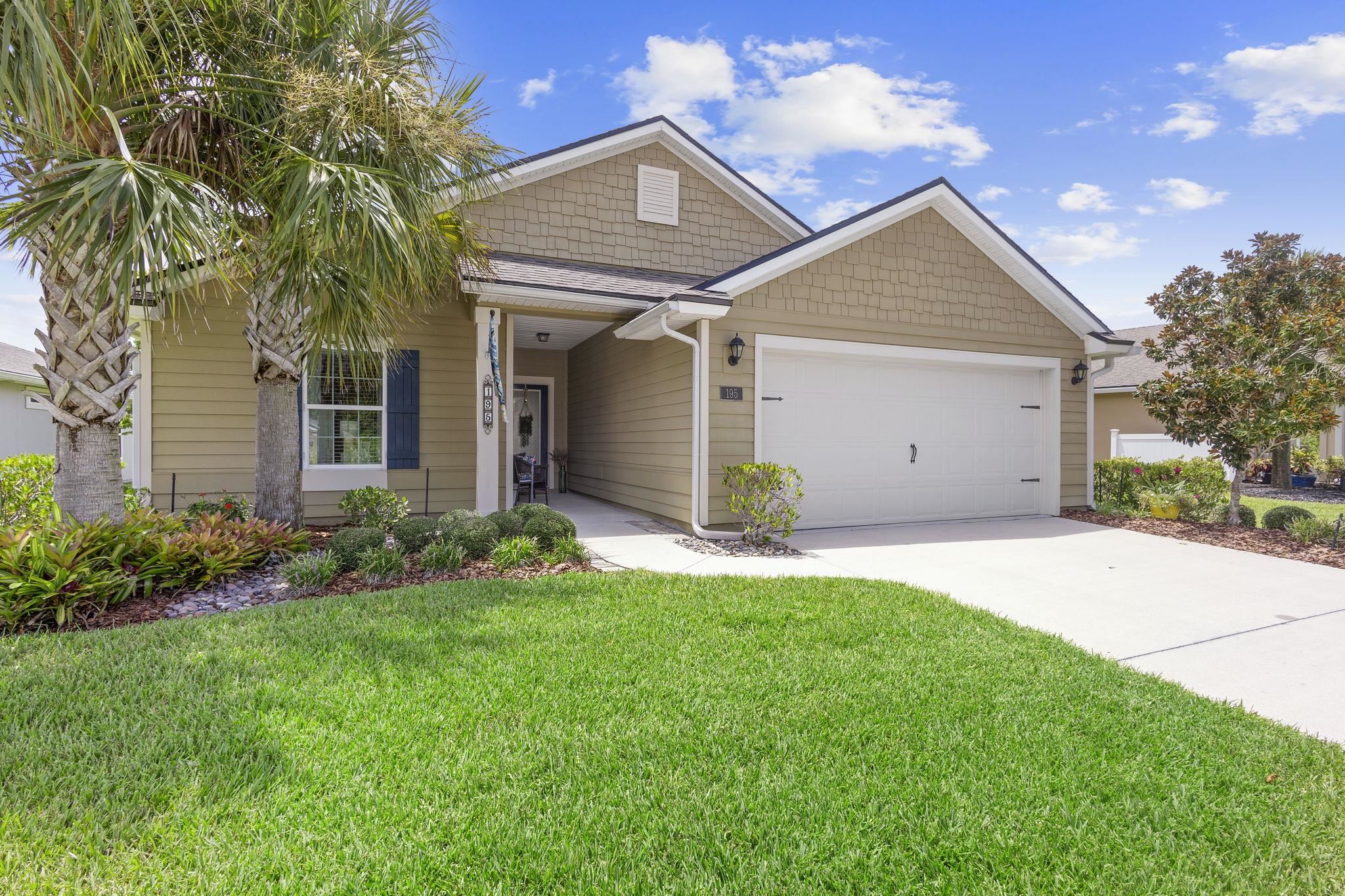 Image 4 of 51 For 195 Palace Dr.