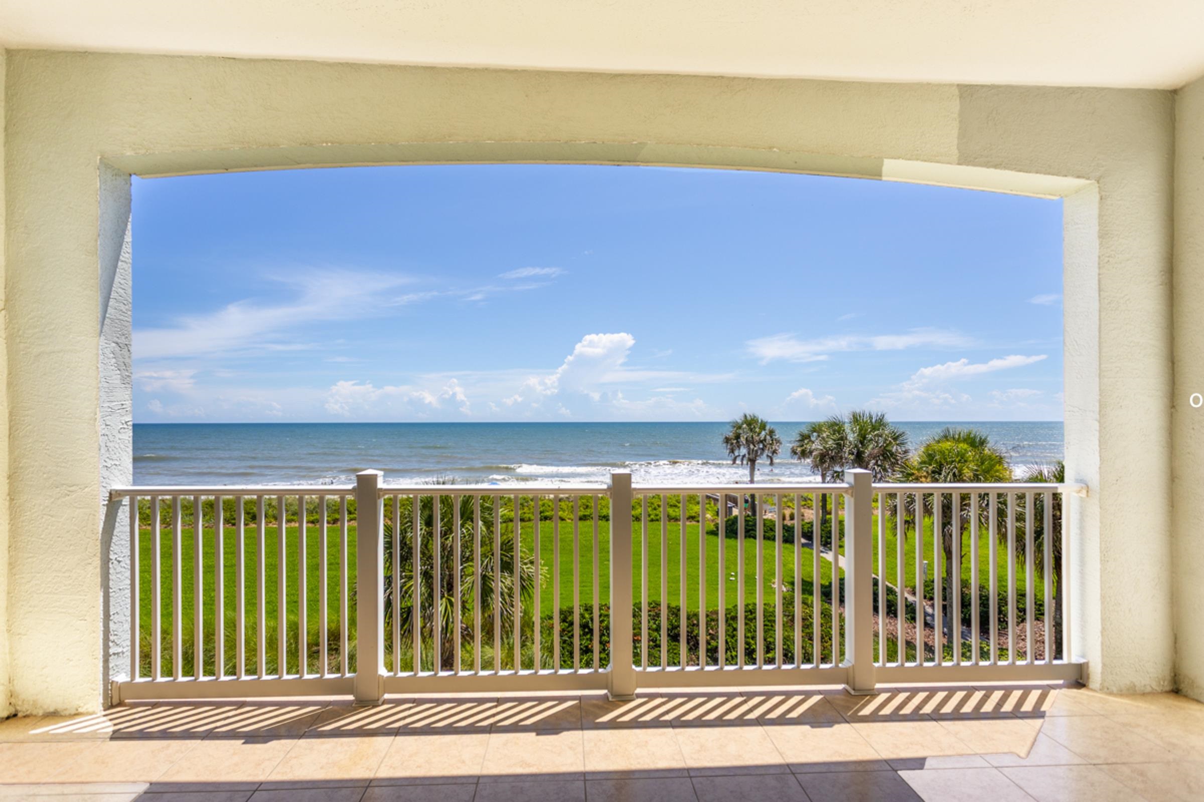 Image 43 of 64 For 700 Cinnamon Beach Way  634