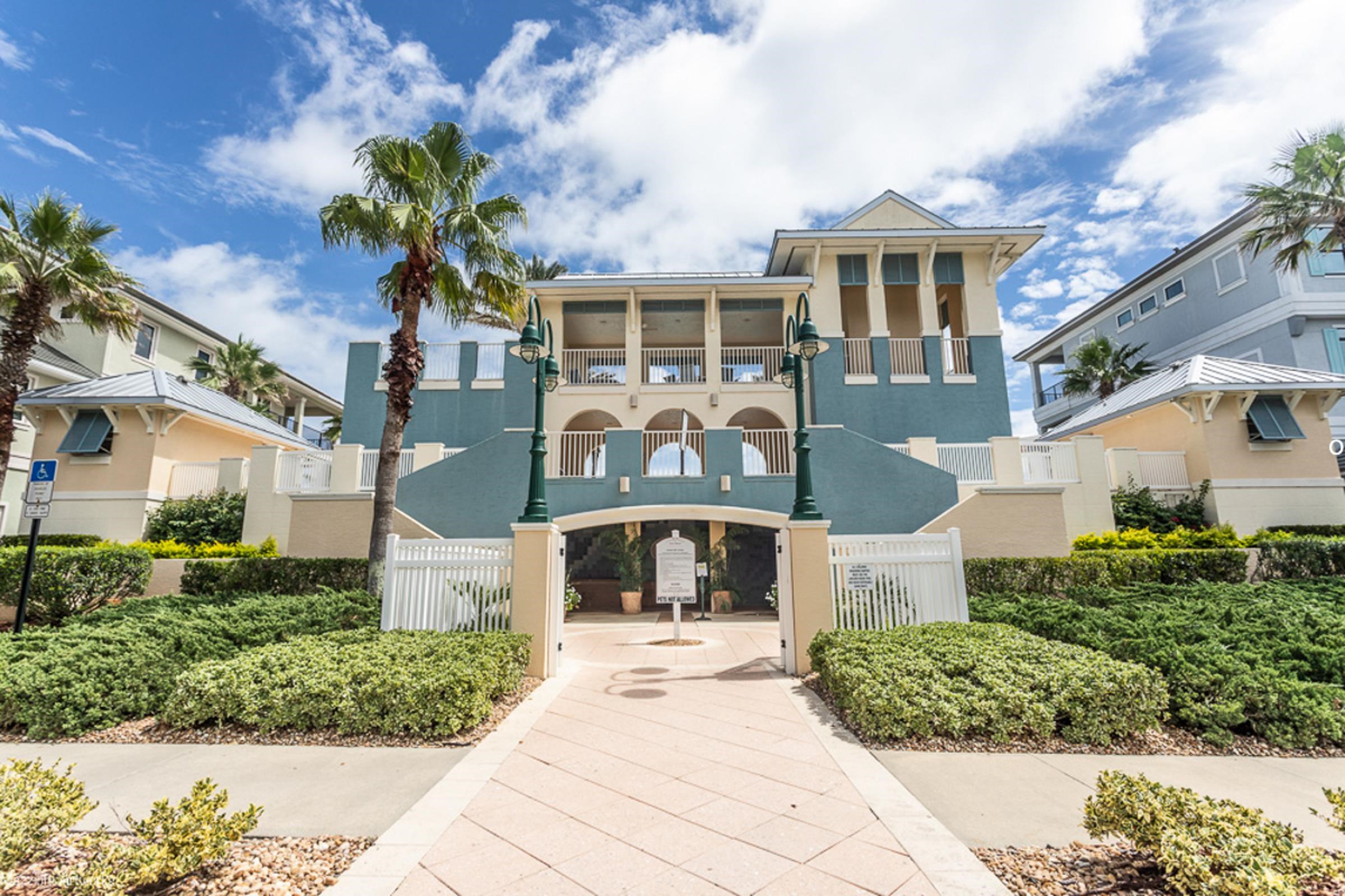 Image 49 of 64 For 700 Cinnamon Beach Way  634