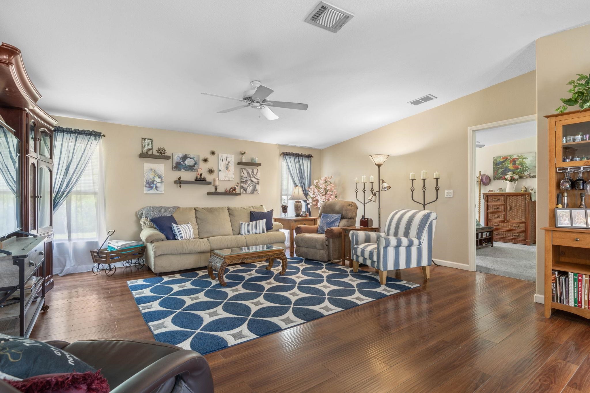 Image 10 of 71 For 2760 Screech Owl Ave N
