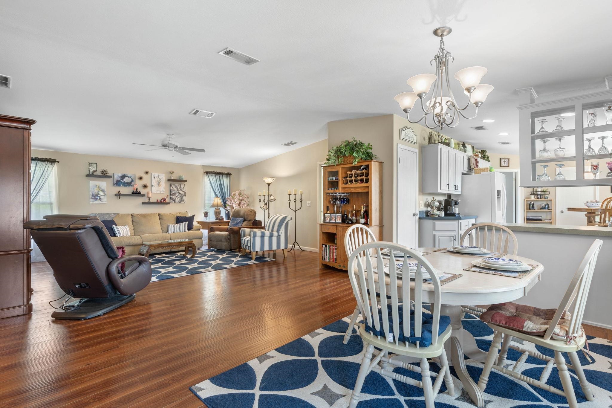 Image 9 of 71 For 2760 Screech Owl Ave N