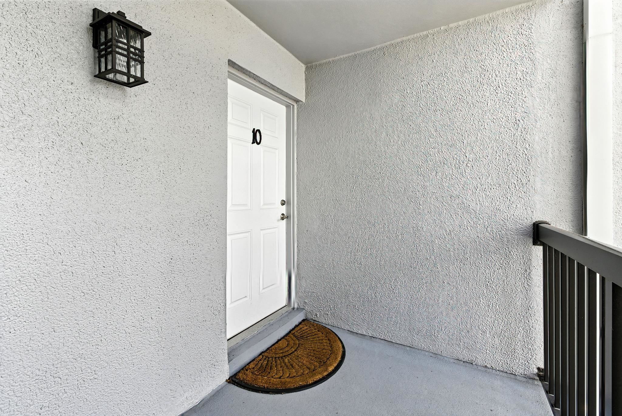 Image 41 of 42 For 10 Bermuda Run Way  10