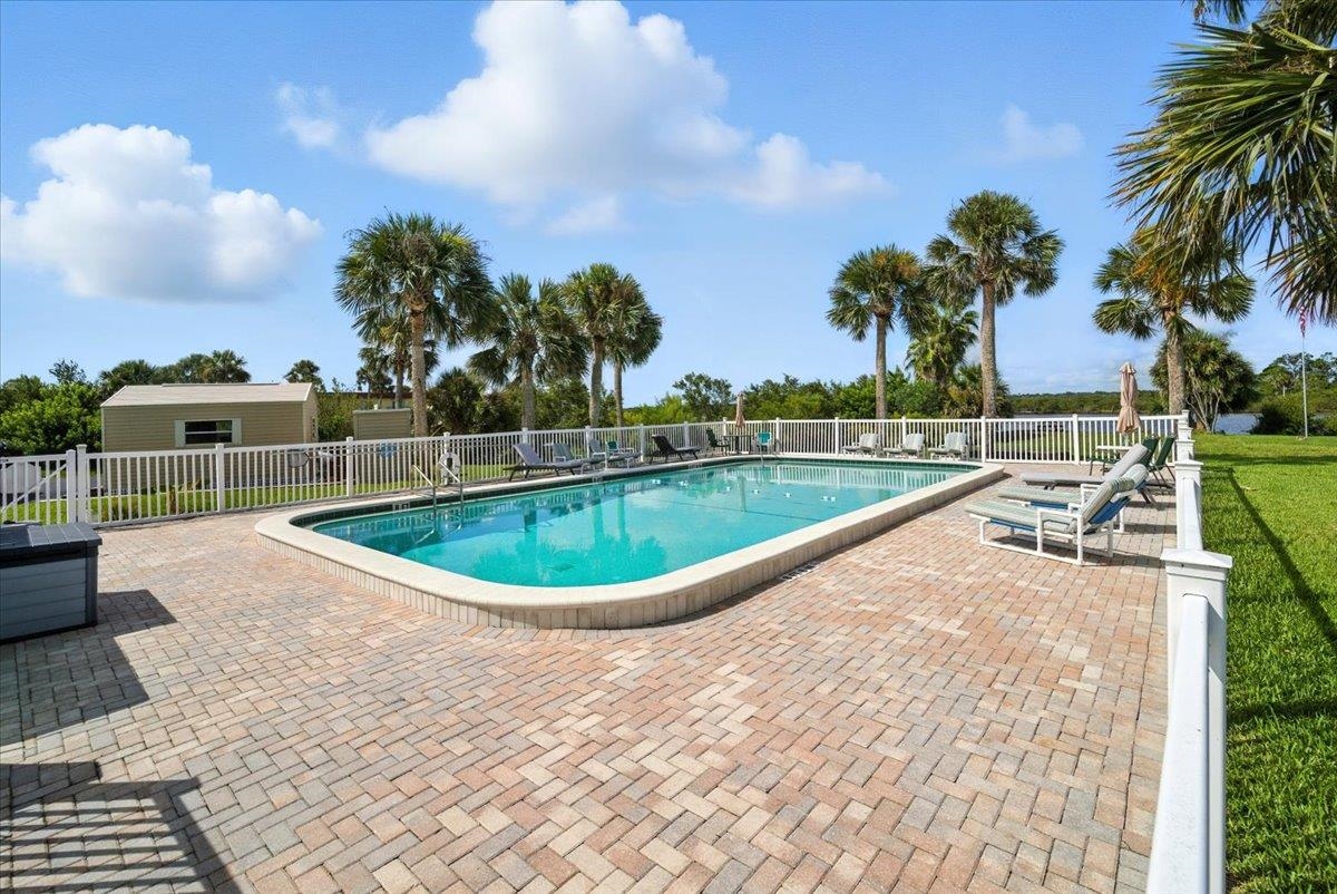 Image 15 of 51 For 18 Ocean Palm Villas N 18