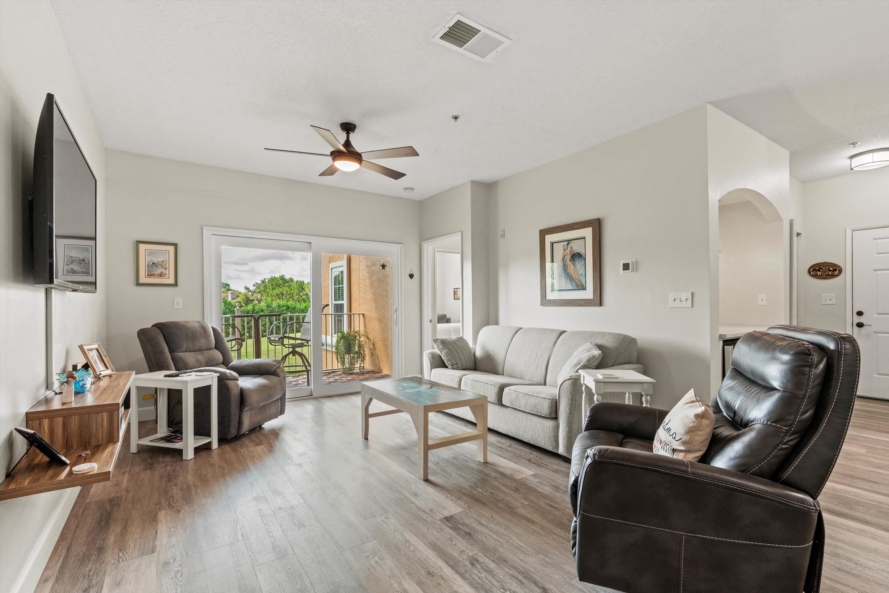Image 13 of 39 For 540 Florida Club Blvd. Unit 210