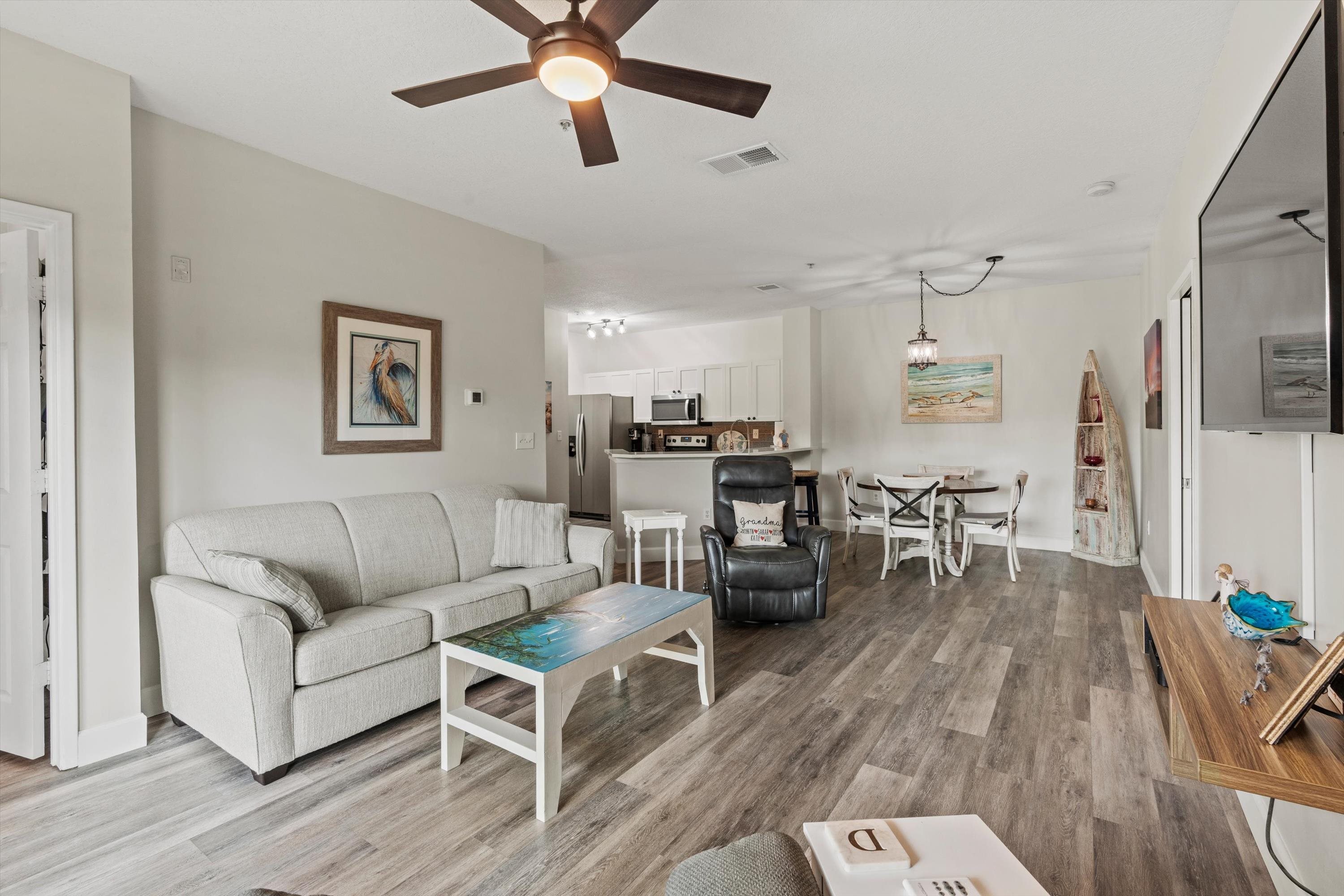 Image 14 of 39 For 540 Florida Club Blvd. Unit 210