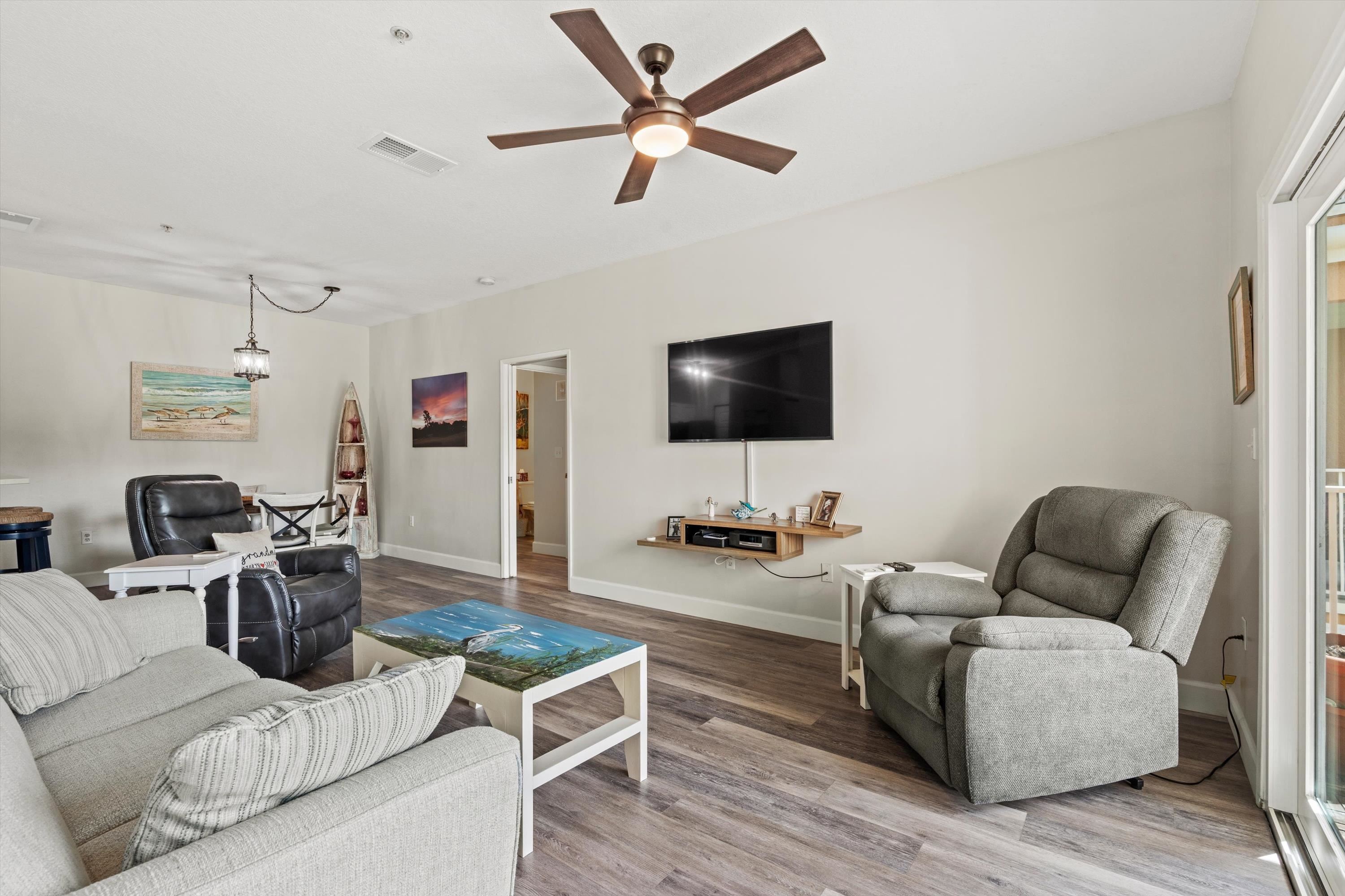 Image 15 of 39 For 540 Florida Club Blvd. Unit 210