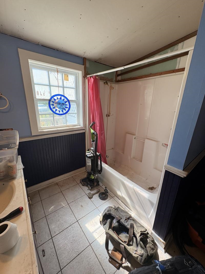 Image 17 of 21 For 5249 Big Oak Rd