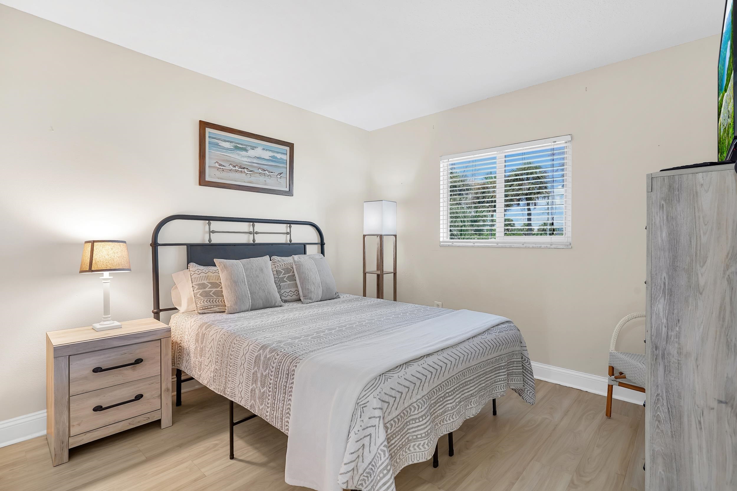 Image 28 of 35 For 4 Ocean Trace Rd  118