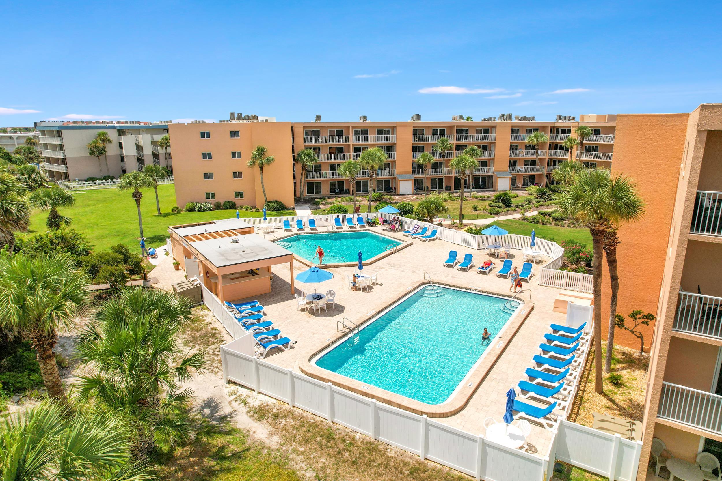 Image 7 of 35 For 4 Ocean Trace Rd  118