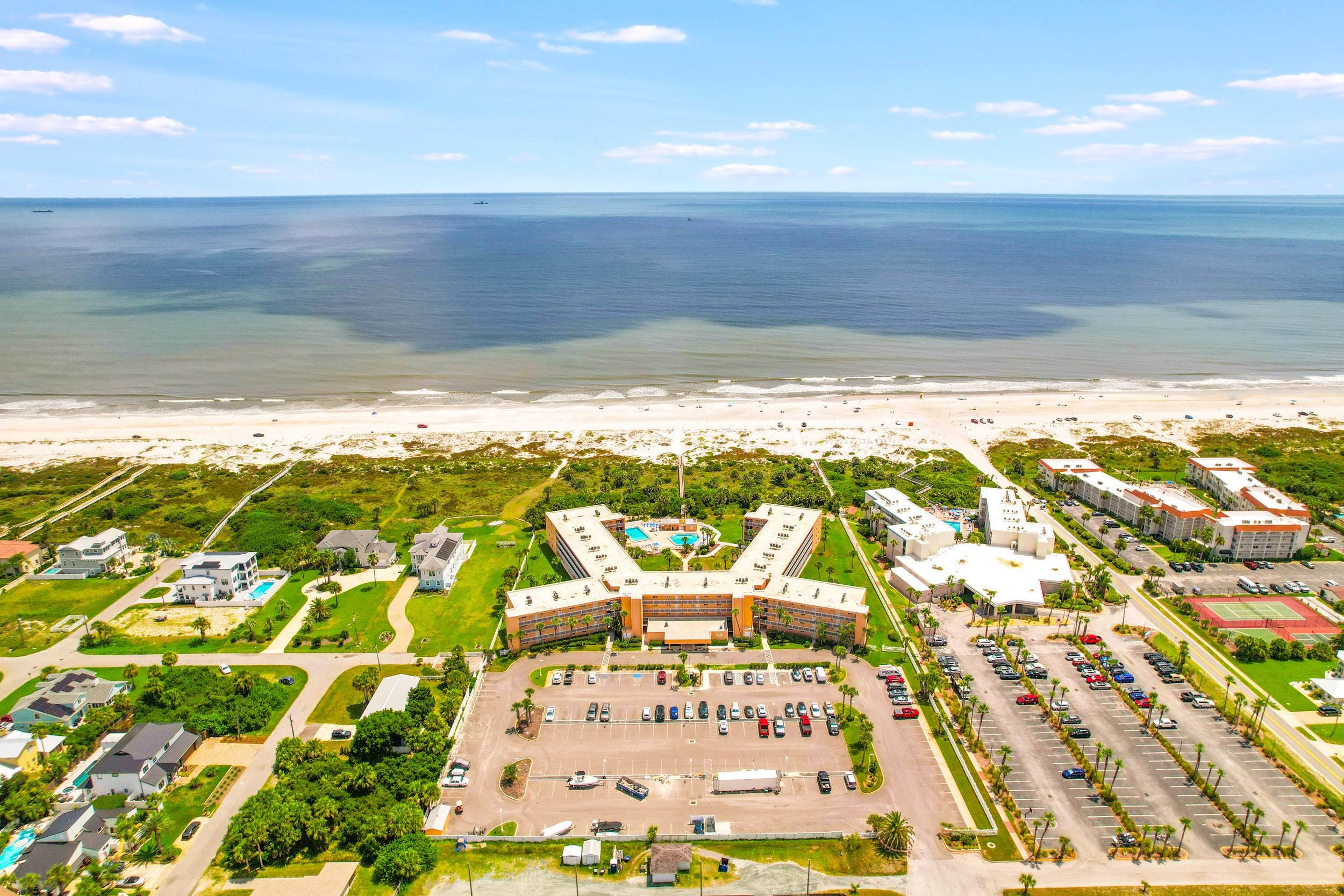 Image 9 of 35 For 4 Ocean Trace Rd  118