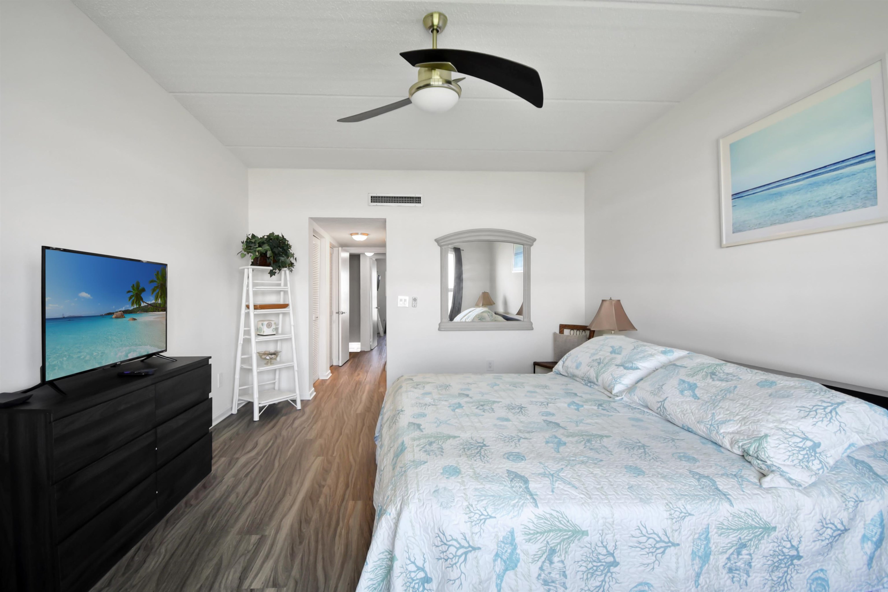 Image 15 of 30 For 390 A1a Beach Blvd  5