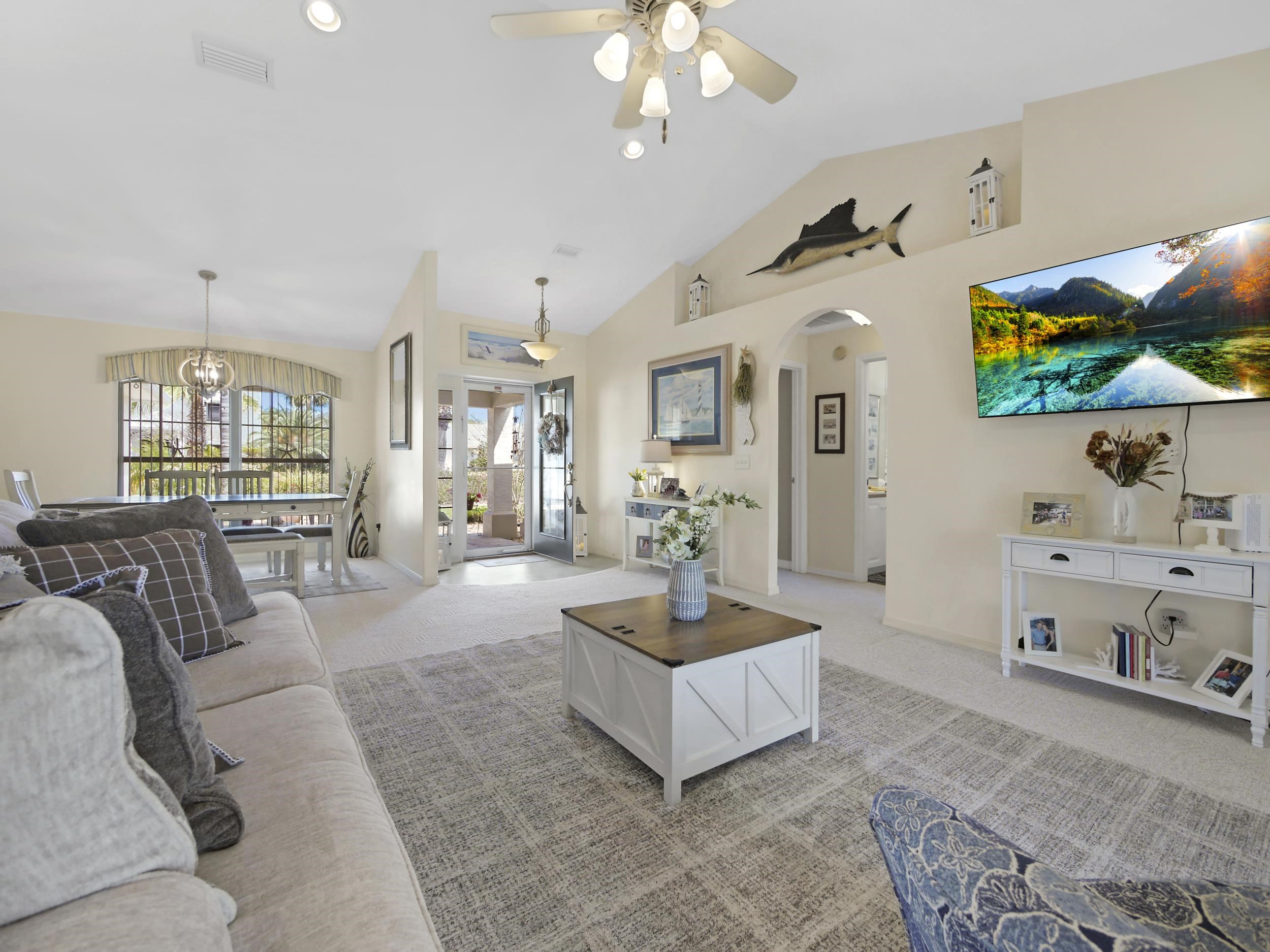 Image 13 of 39 For 107 Sandpiper Blvd