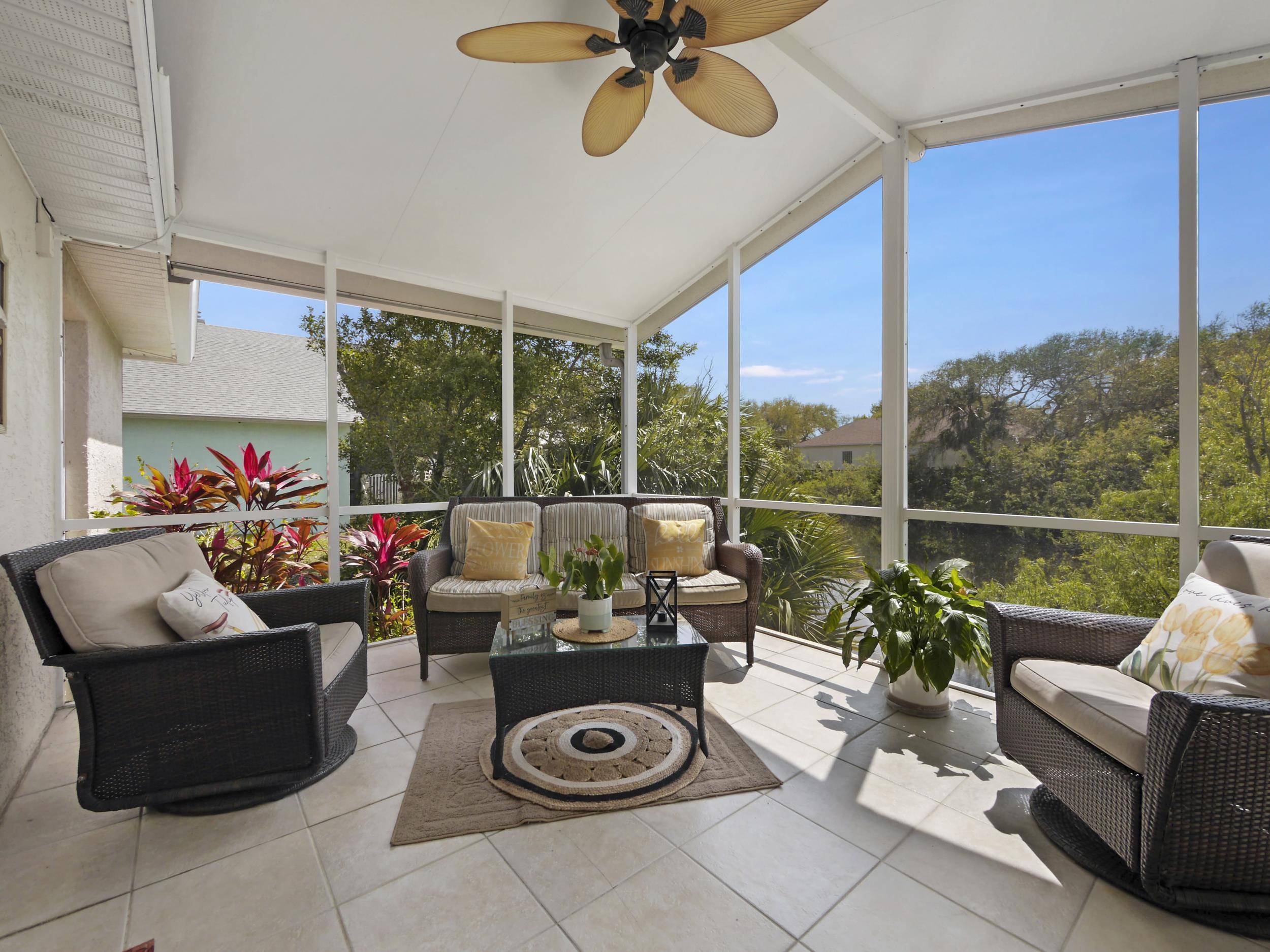 Image 8 of 39 For 107 Sandpiper Blvd