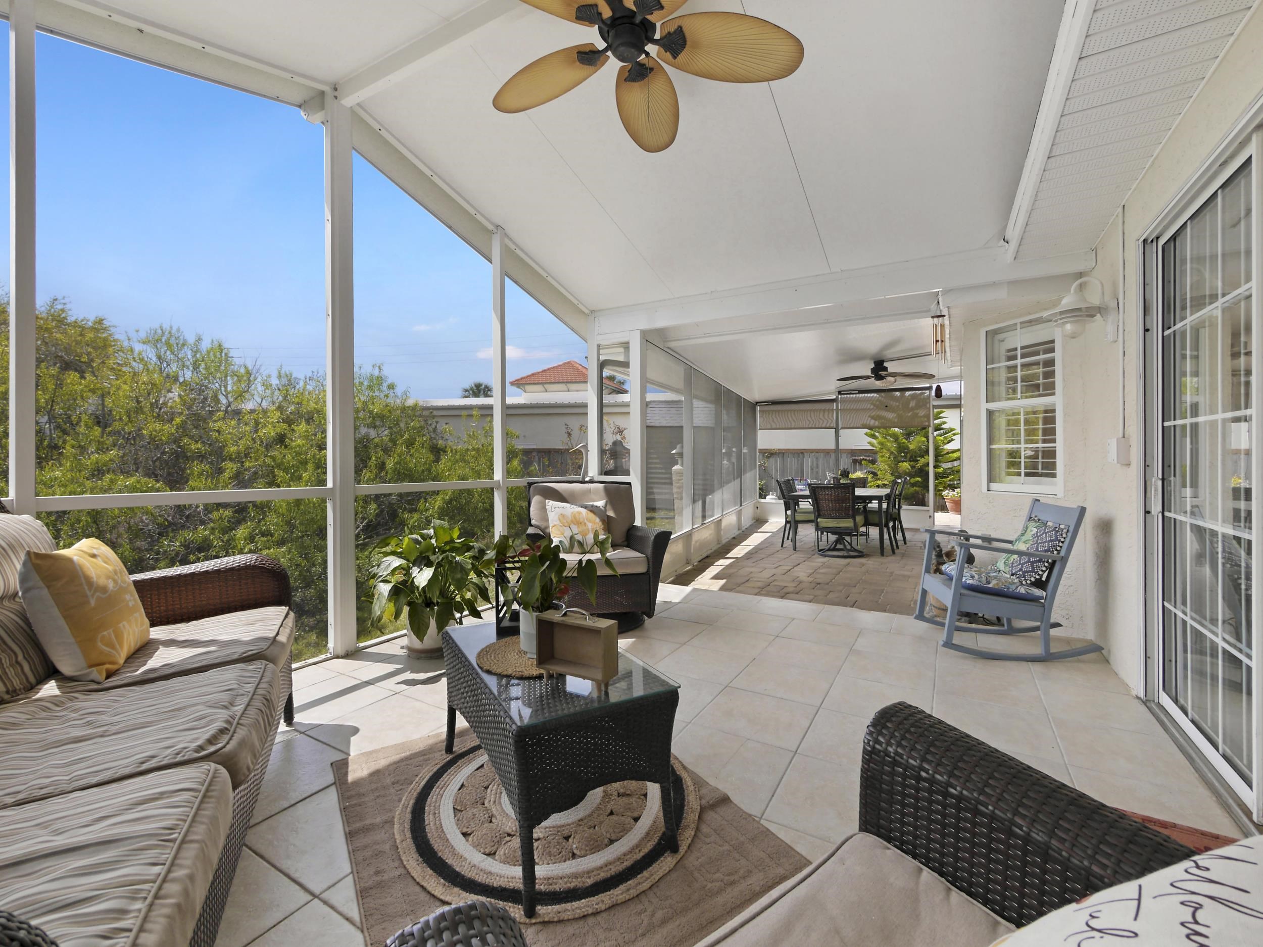 Image 9 of 39 For 107 Sandpiper Blvd