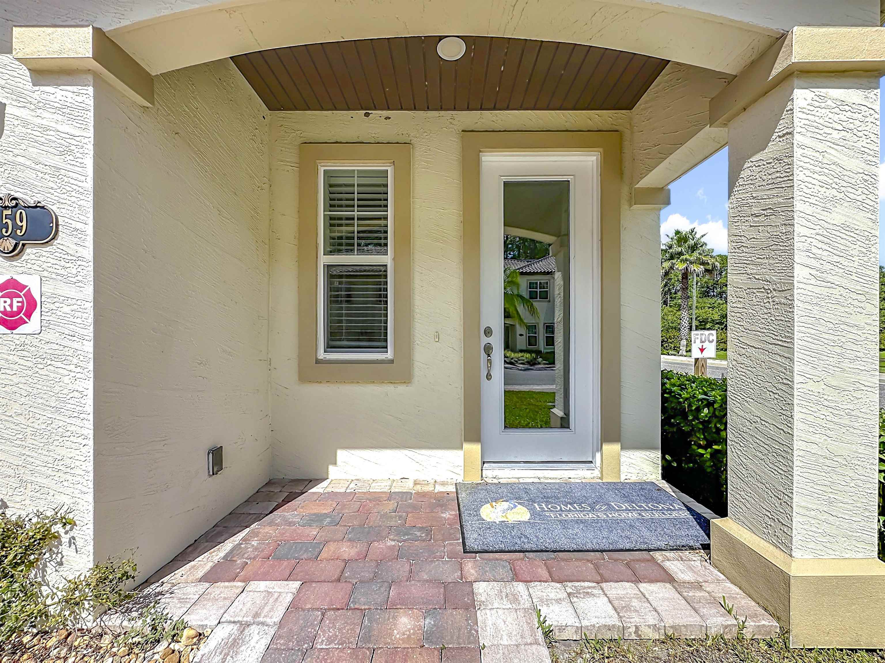 Image 3 of 45 For 259 Grand Ravine Dr