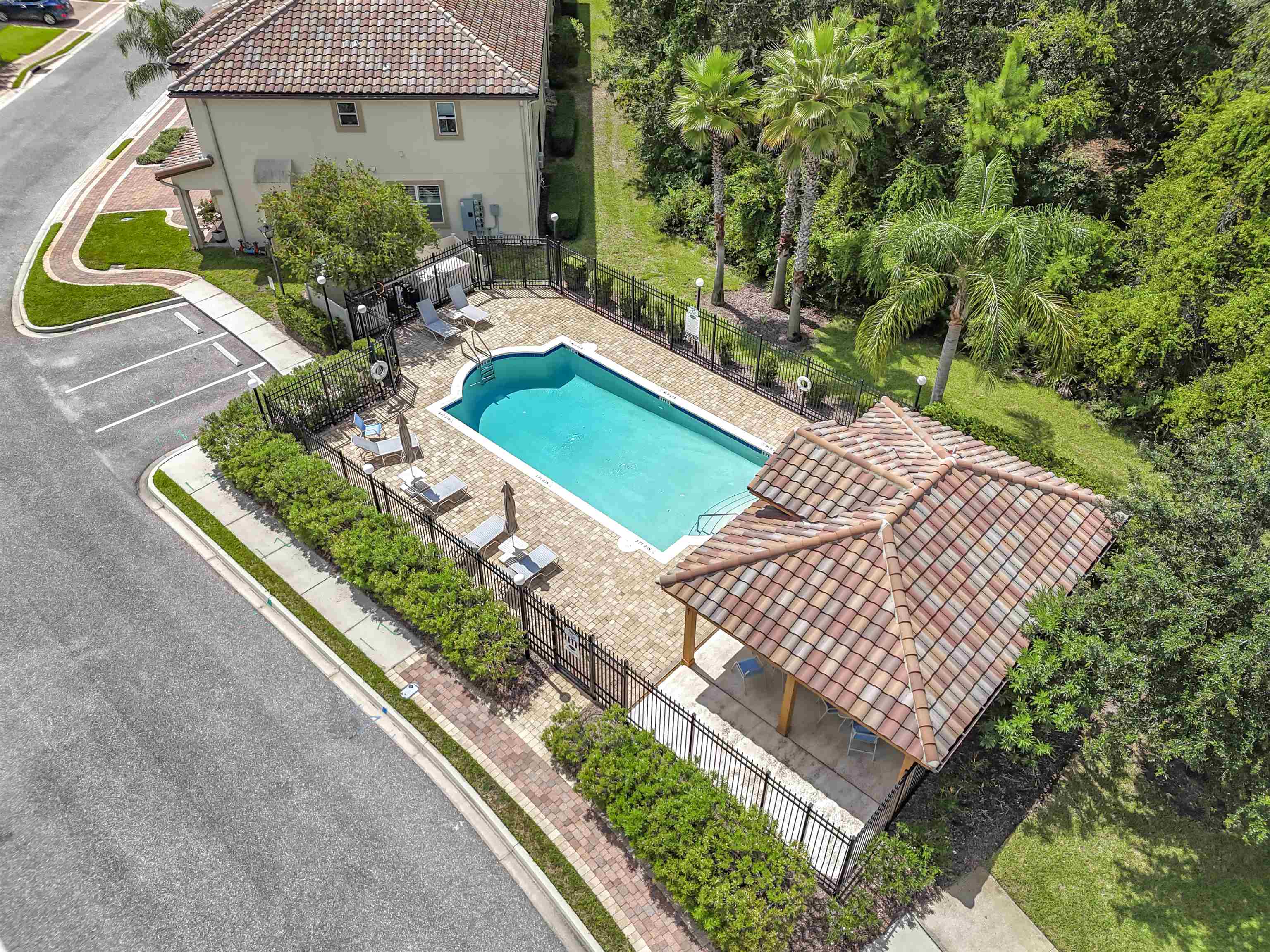 Image 40 of 45 For 259 Grand Ravine Dr