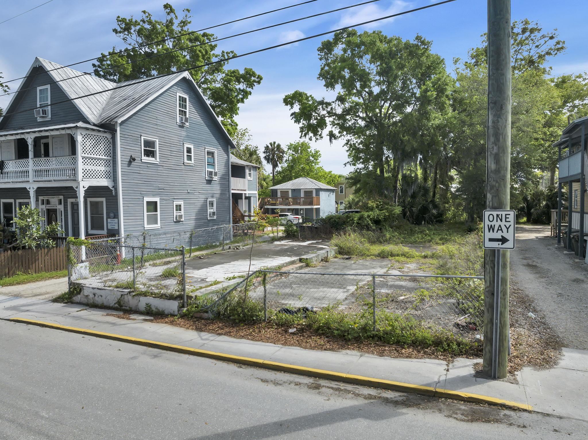 Image 16 of 43 For 89 Washington St