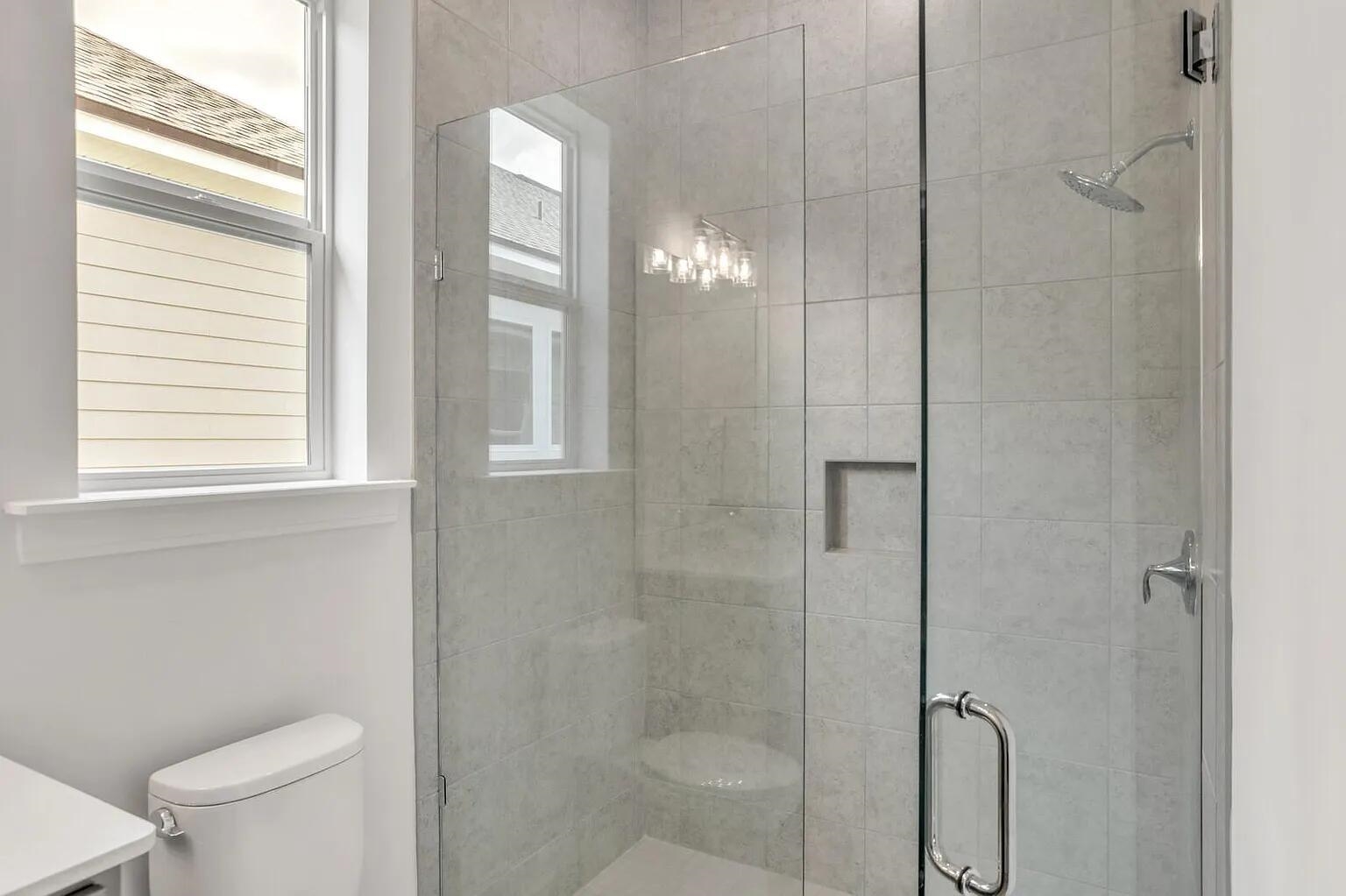 Image 36 of 47 For 61 Sullivan Pl