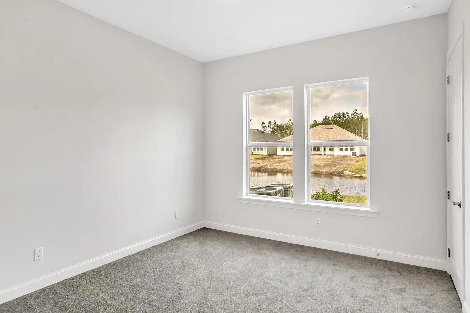 Image 41 of 47 For 61 Sullivan Pl