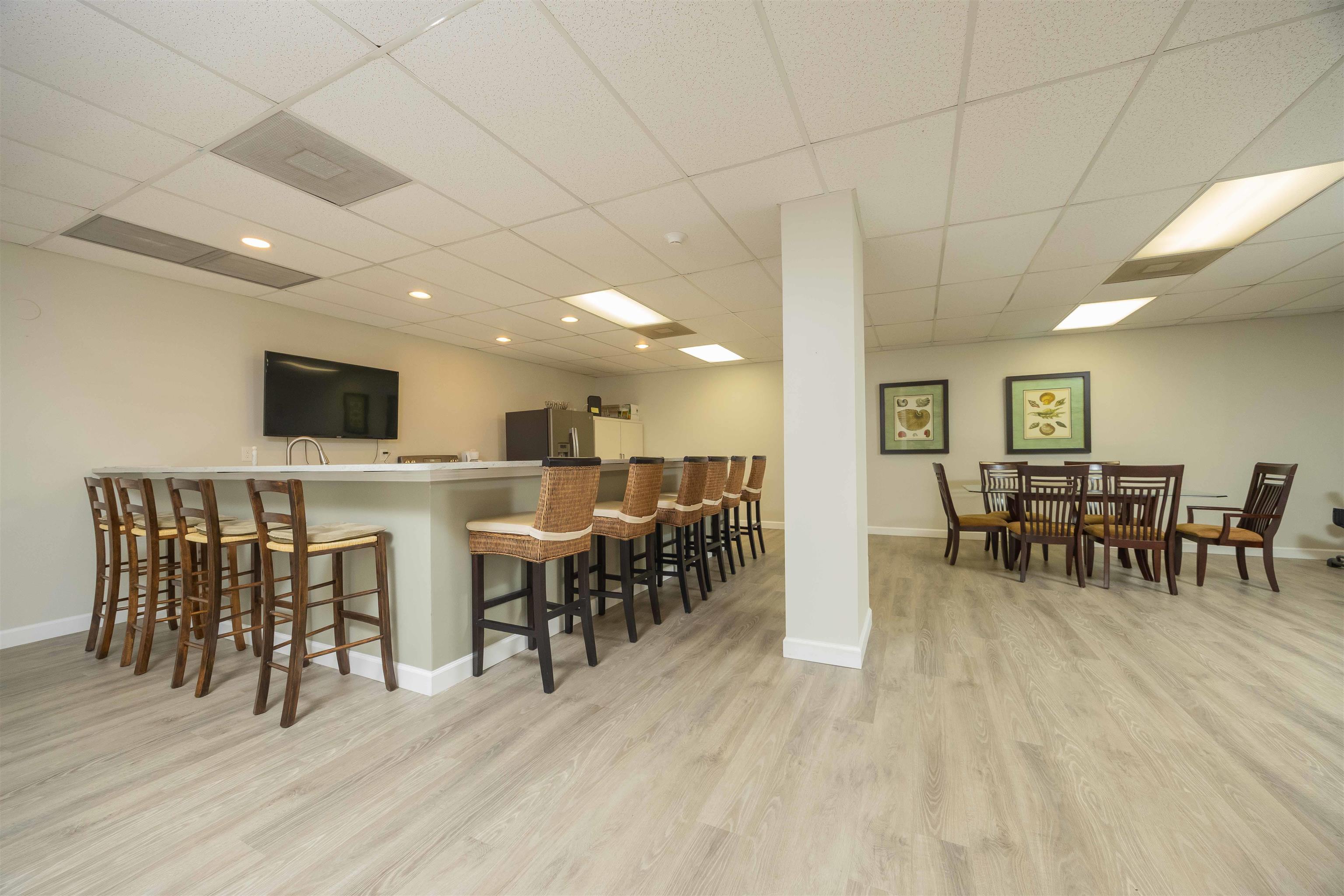 Image 31 of 36 For 8090 A1a S. Unit 205  205