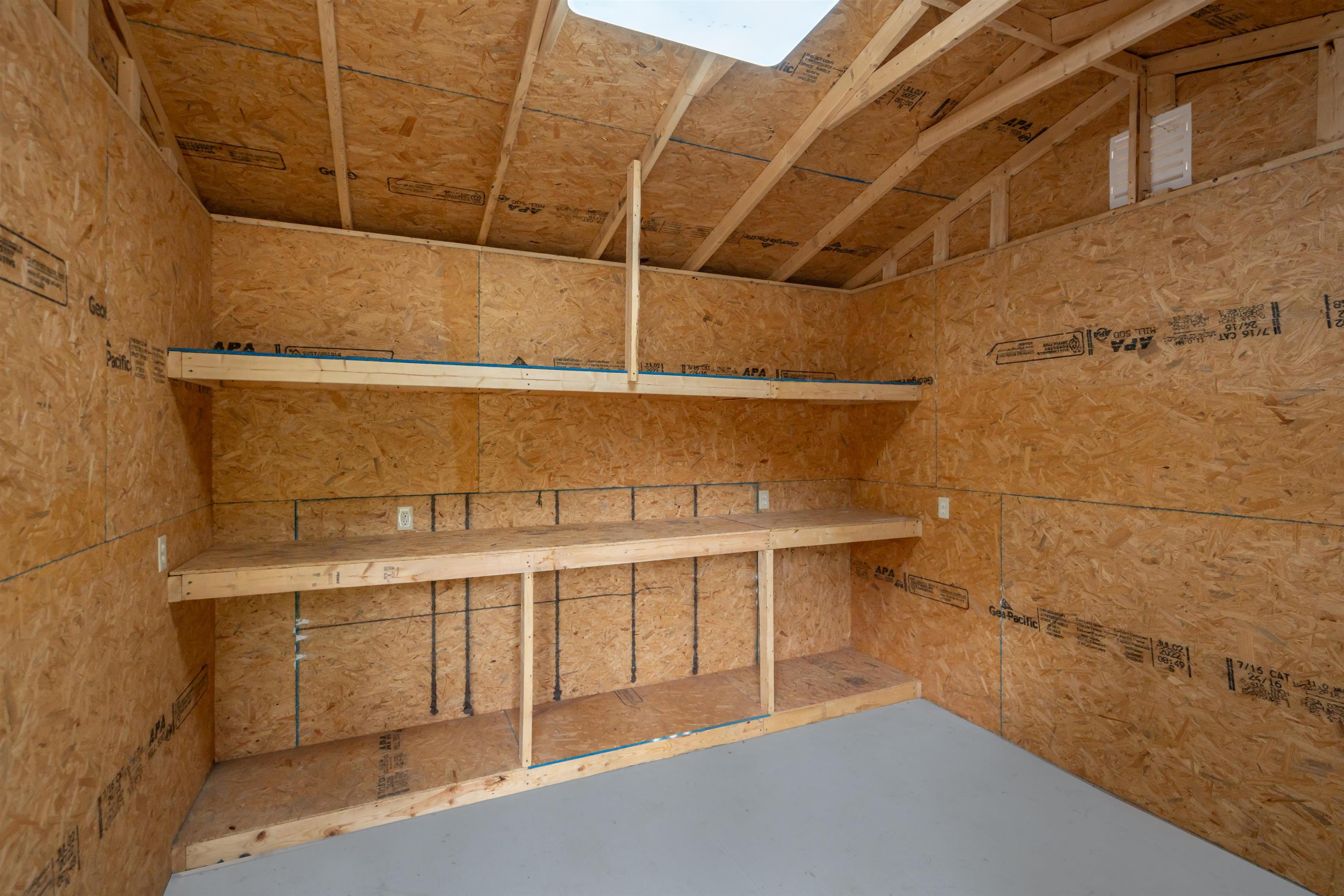 Image 32 of 33 For 141 Webb St