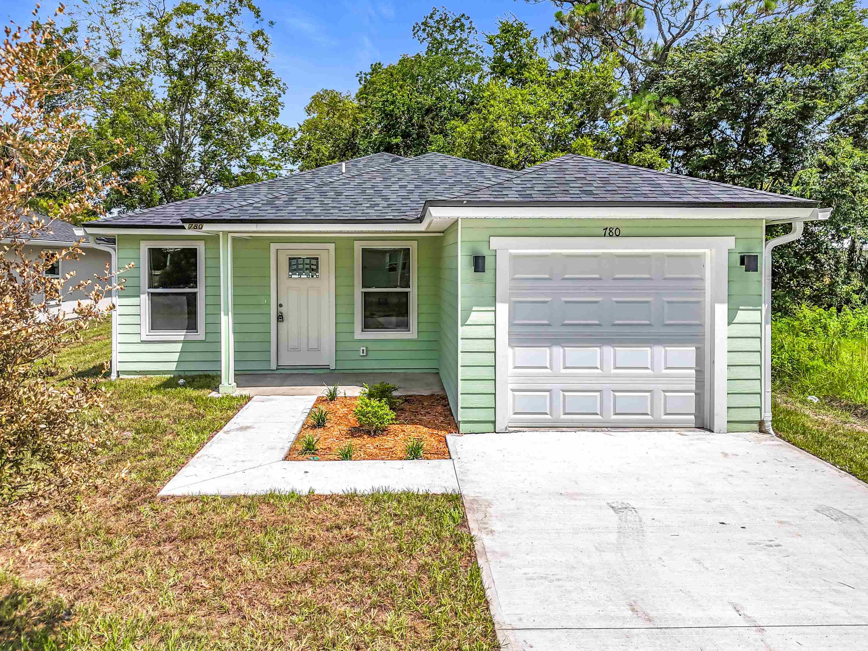 Details for 780 5th St W, St Augustine, FL 32084