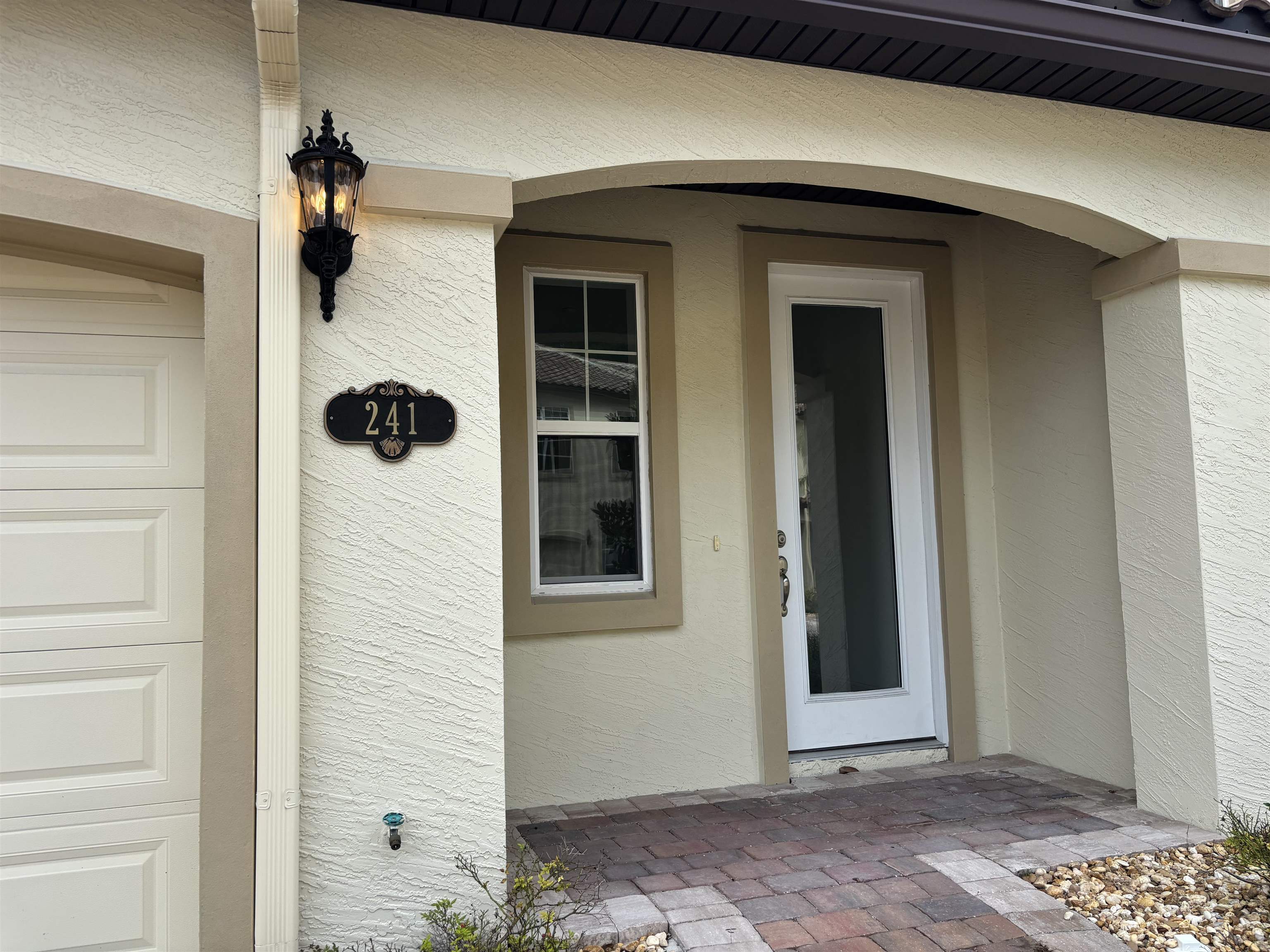 Image 2 of 40 For 241 Grand Ravine Dr