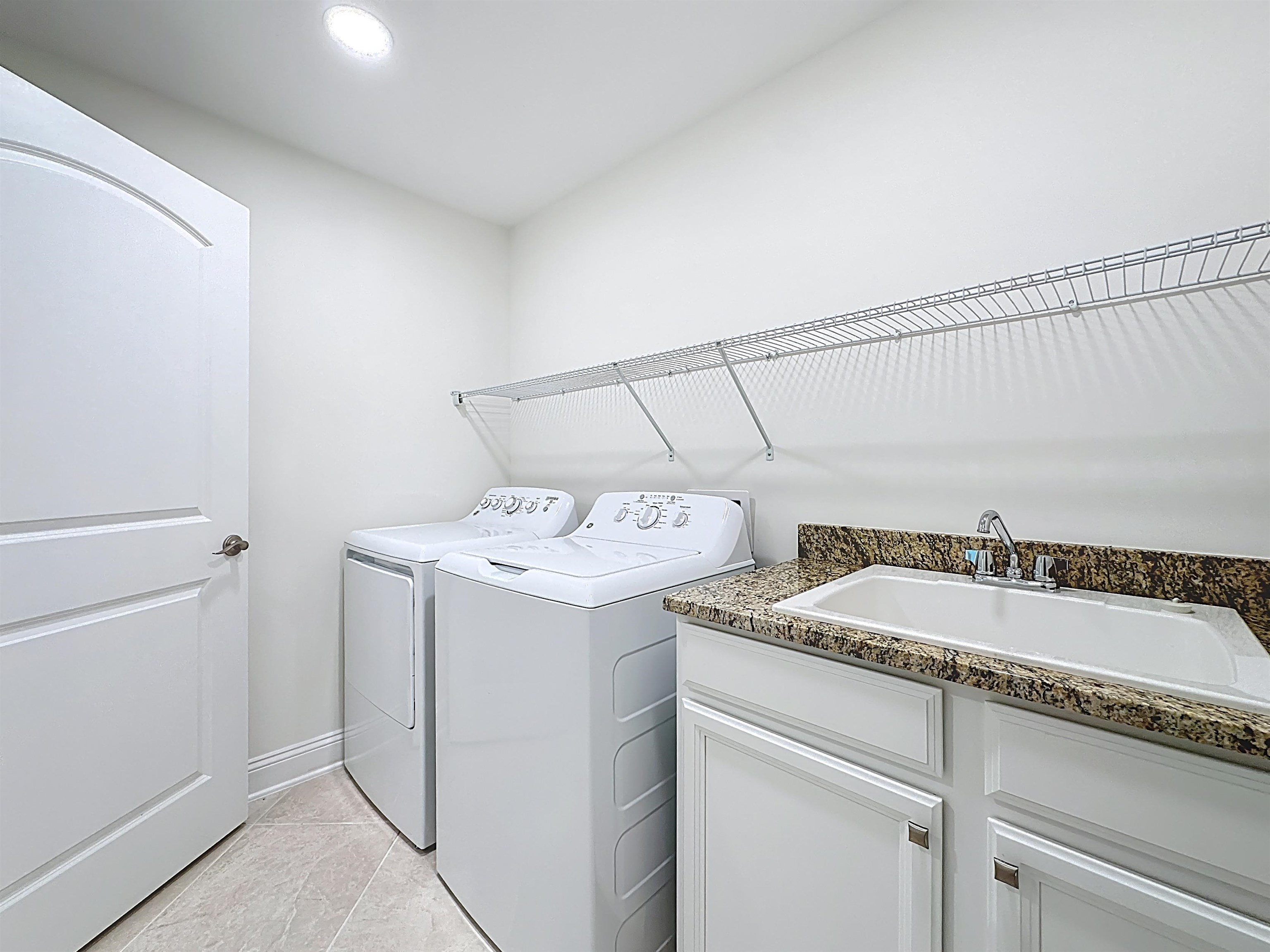 Image 20 of 40 For 241 Grand Ravine Dr
