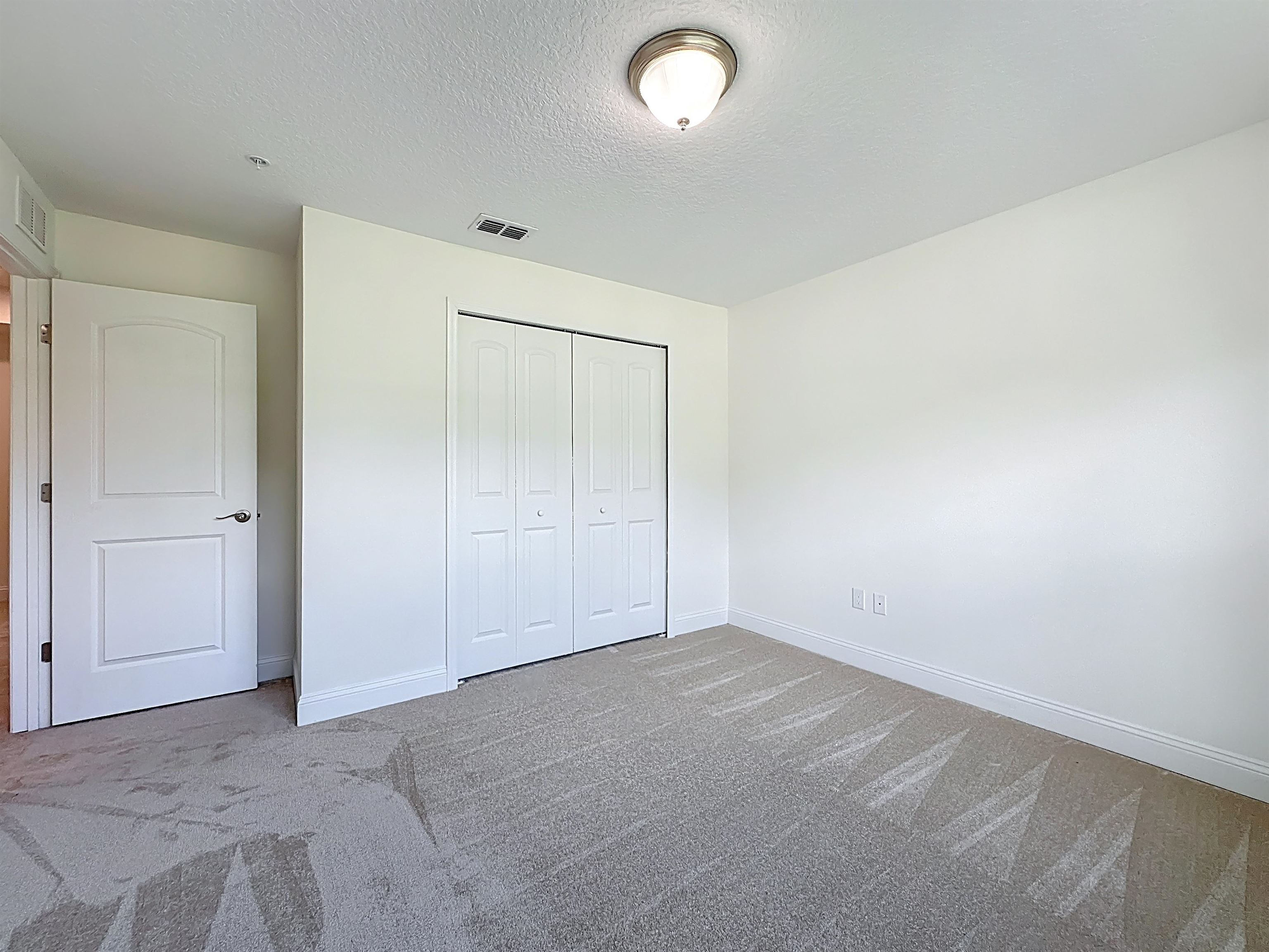 Image 29 of 40 For 241 Grand Ravine Dr
