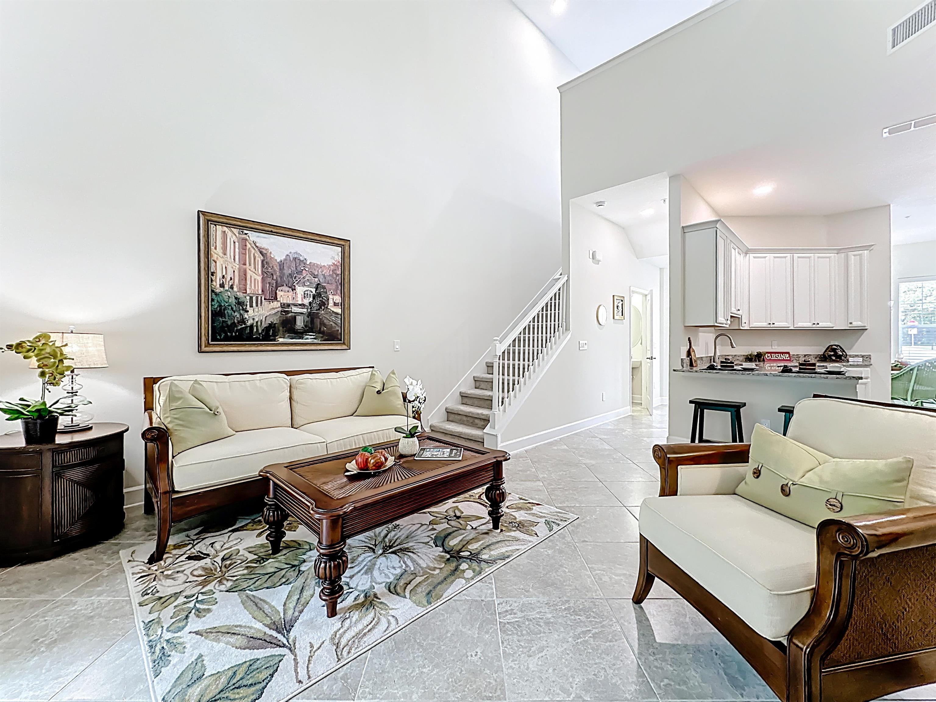 Image 10 of 41 For 268 Grand Ravine Dr