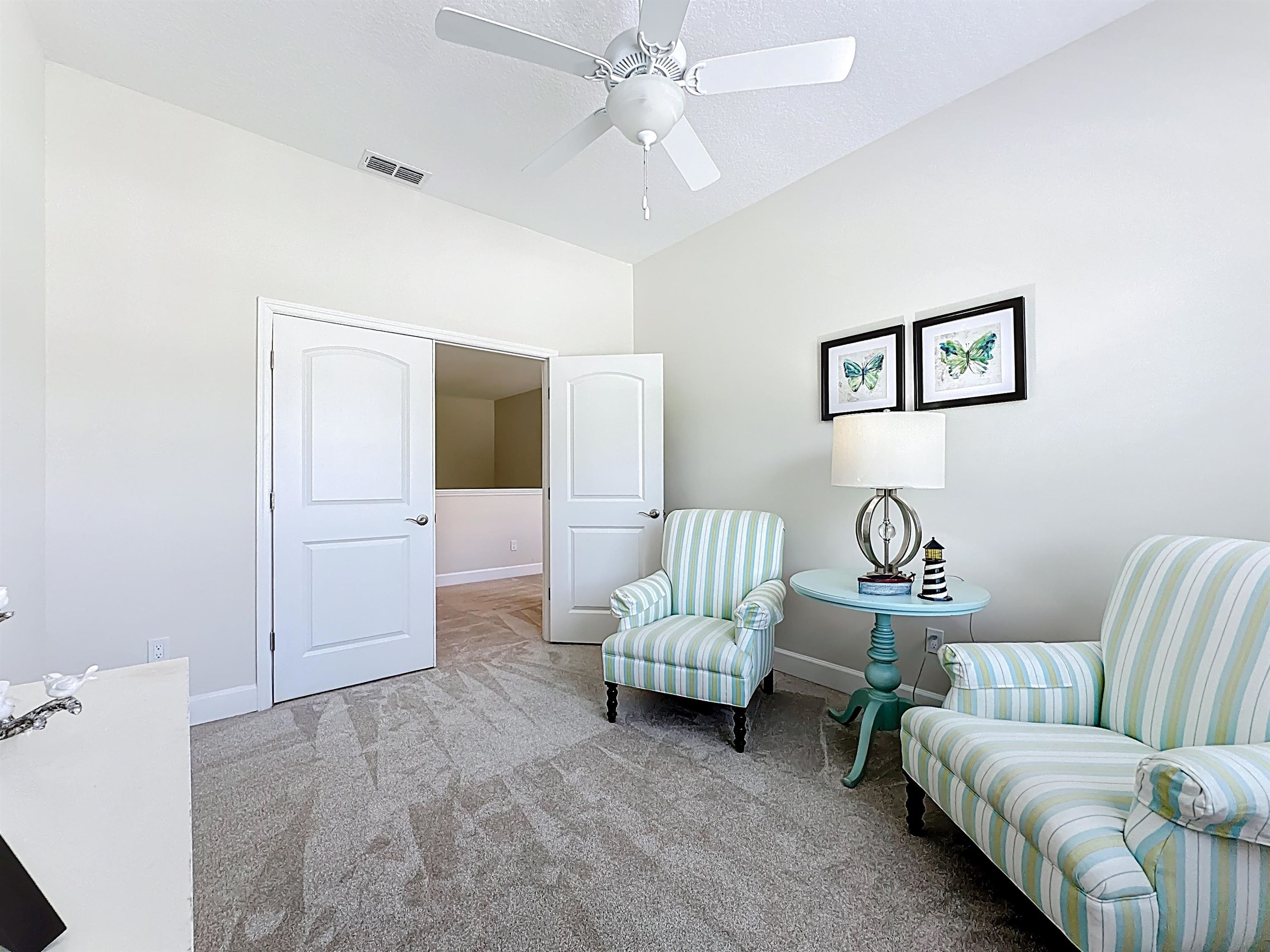 Image 23 of 41 For 268 Grand Ravine Dr