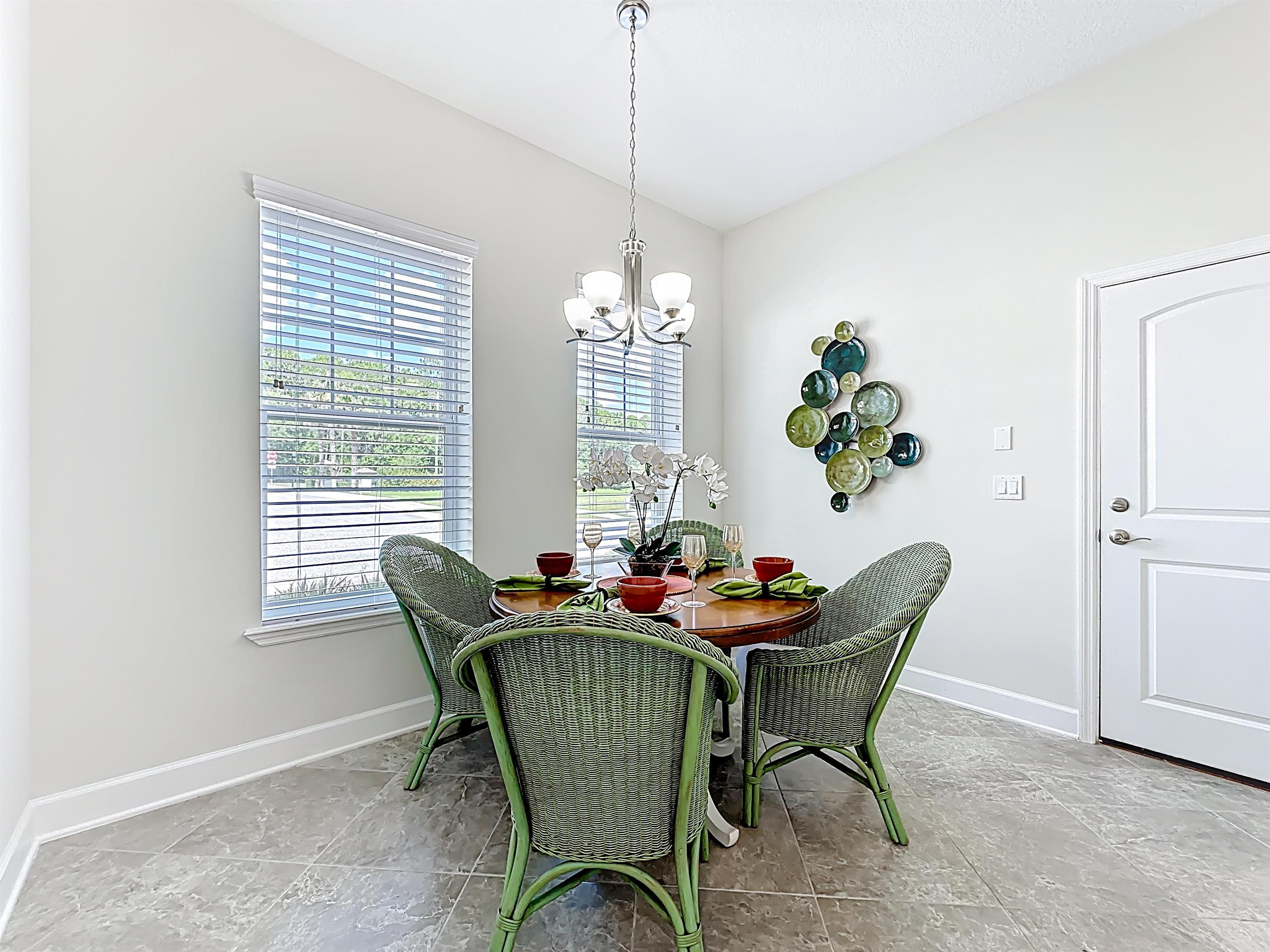 Image 5 of 41 For 268 Grand Ravine Dr
